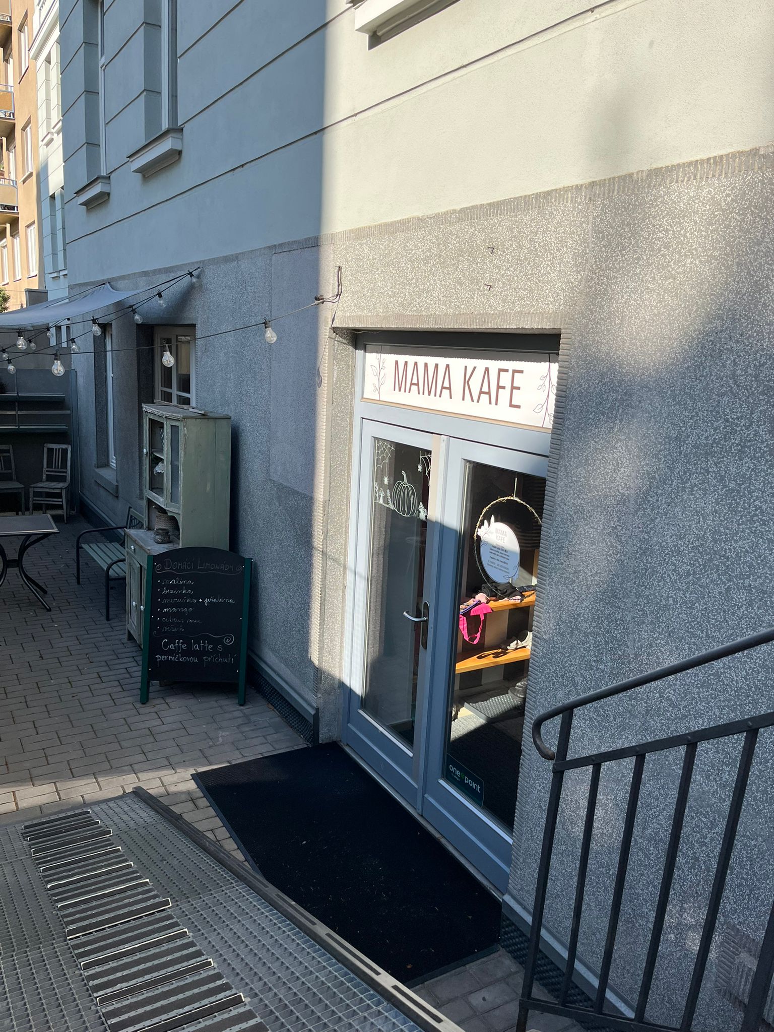 MAMA KAFE foto 6