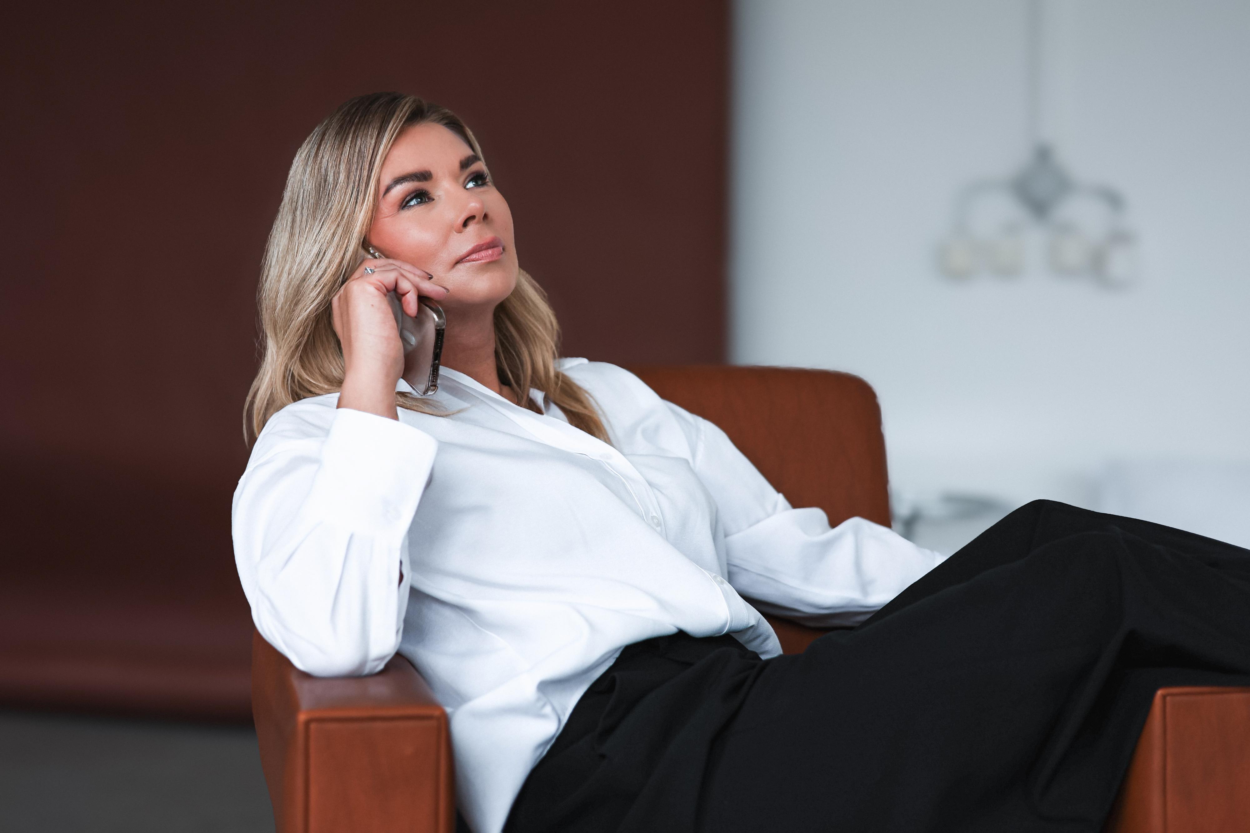 Ing. Monika Štíhlová, Váš realitní makléř