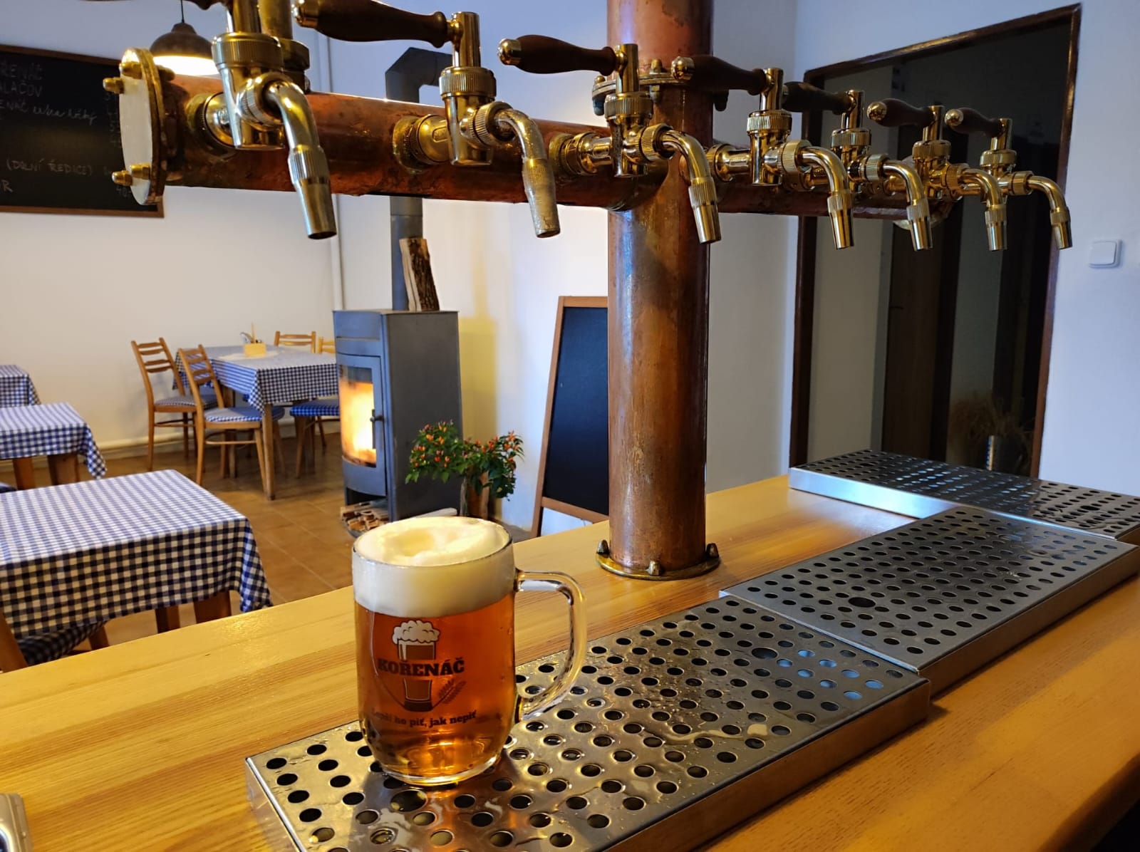 Pivovarský hostinec Kořenáč foto 2