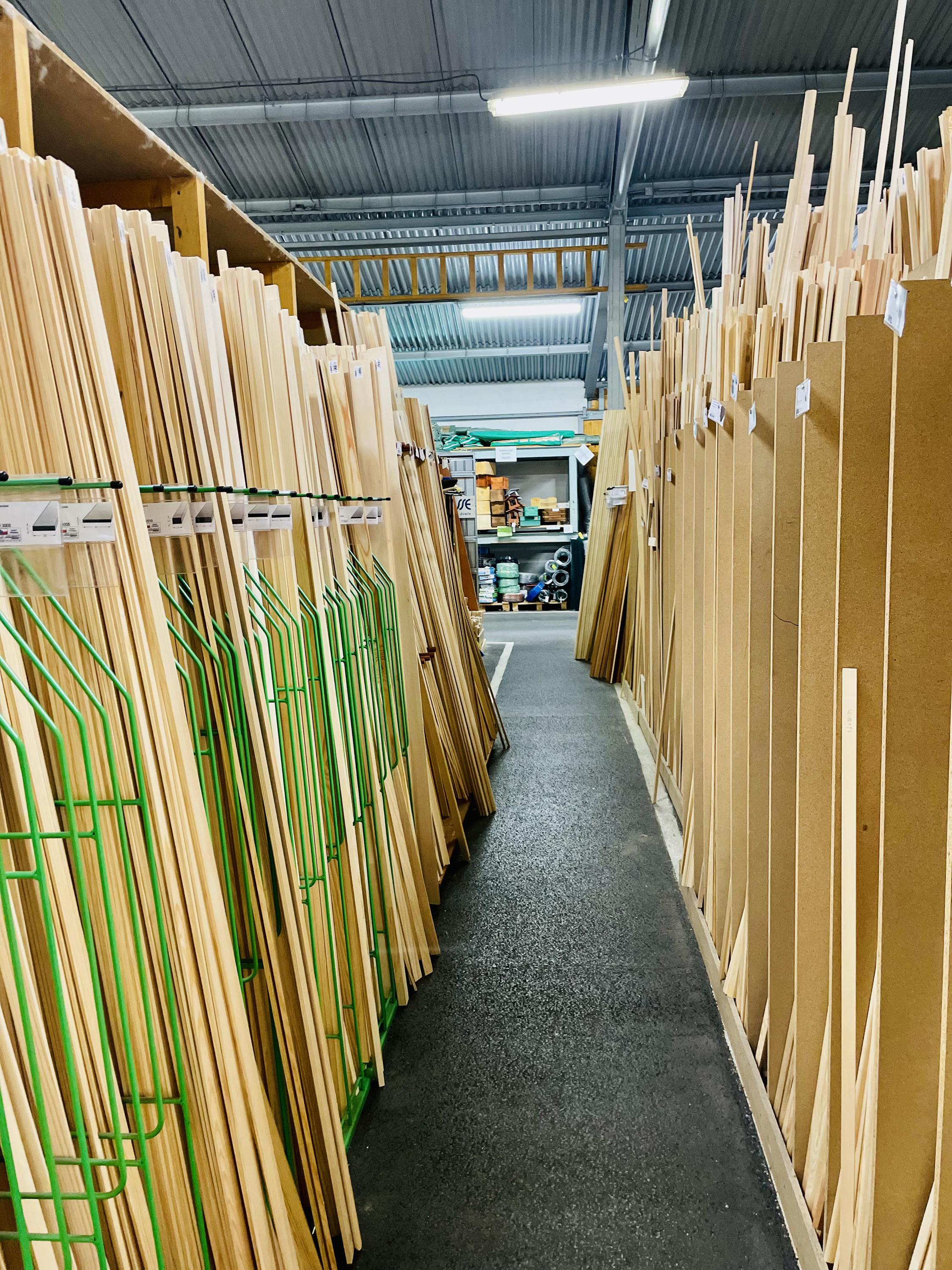 DŘEVOSPEKTRUM - PRODEJNA foto 2