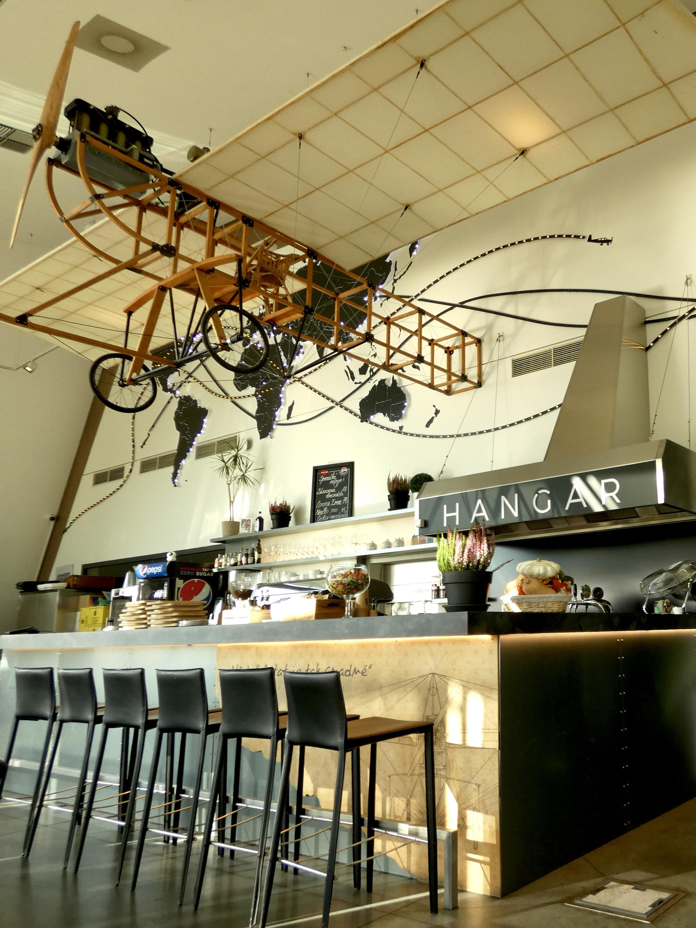 Hangár Café foto 4