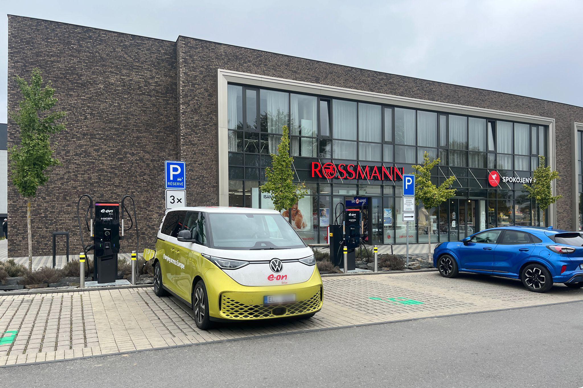 Dobíjecí stanice E.ON Drive foto 1