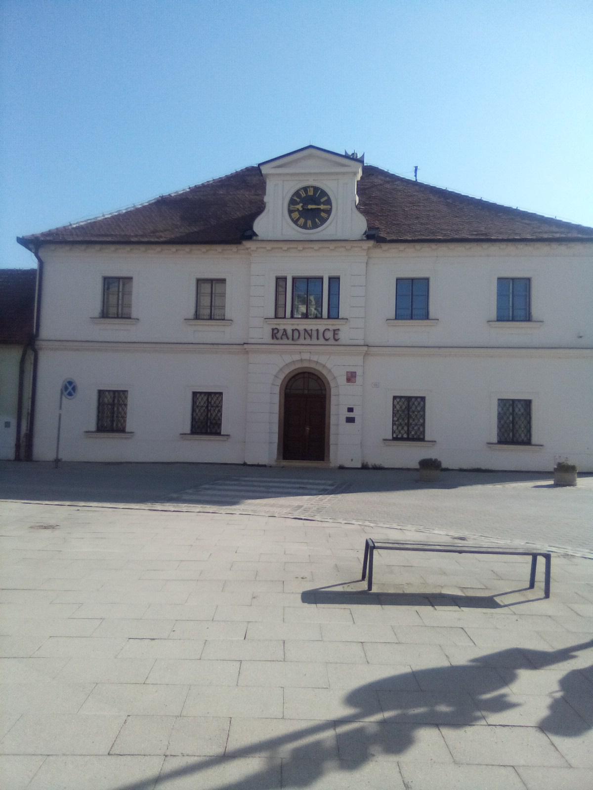 Židlochovice - městský úřad foto 5