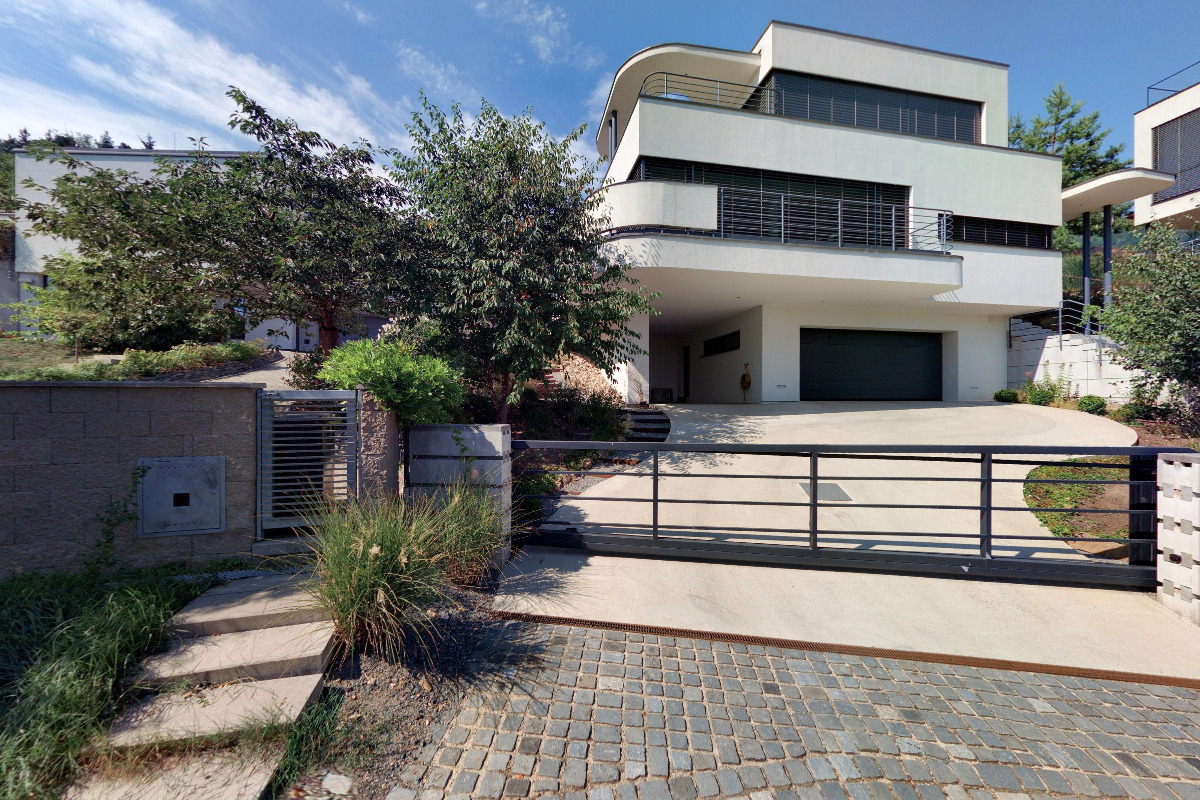 Realitní zprostředkovatel - Ing. Hana Šebestová foto 2