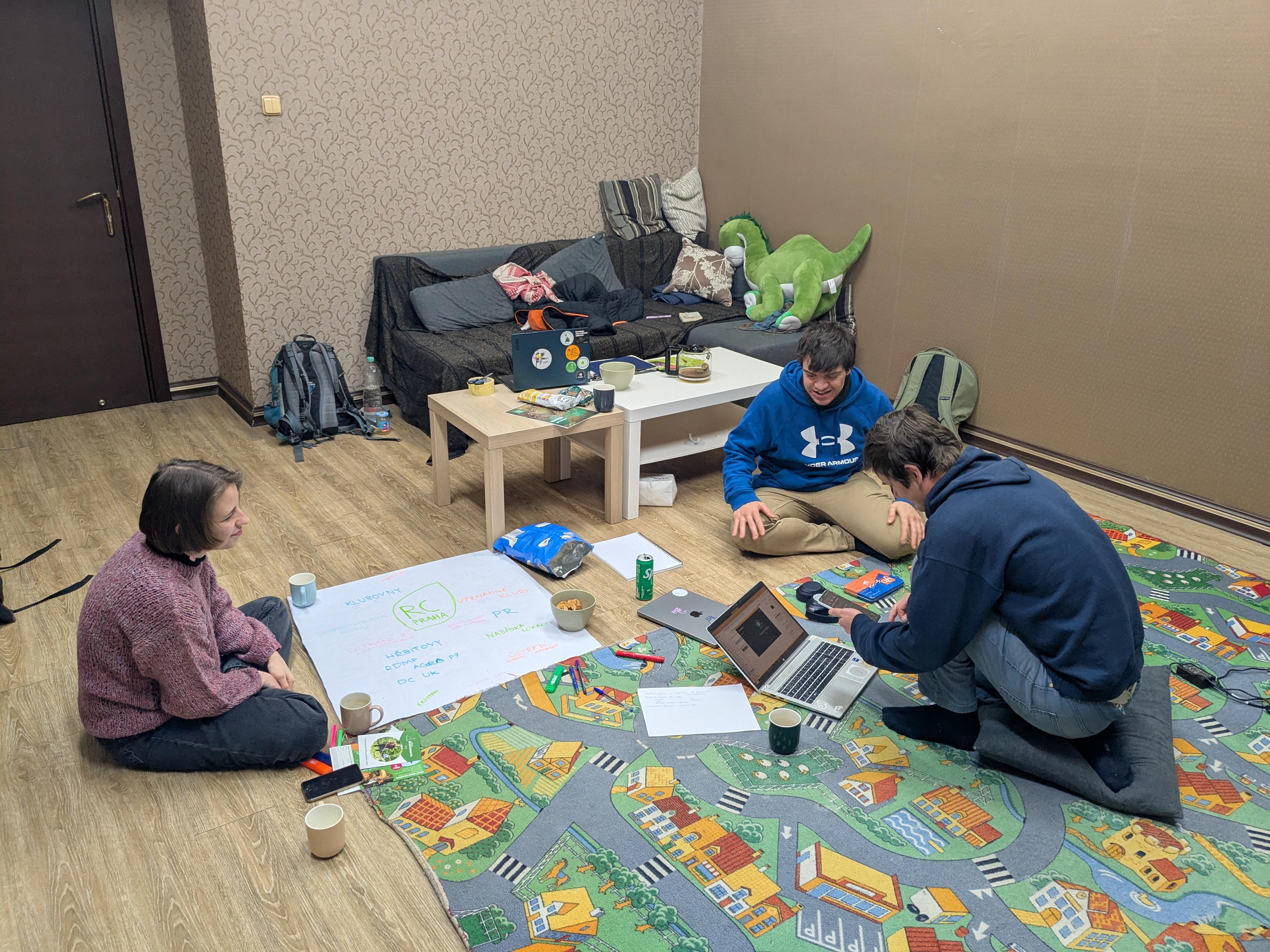 Brontosauří klubovna Seník foto 4