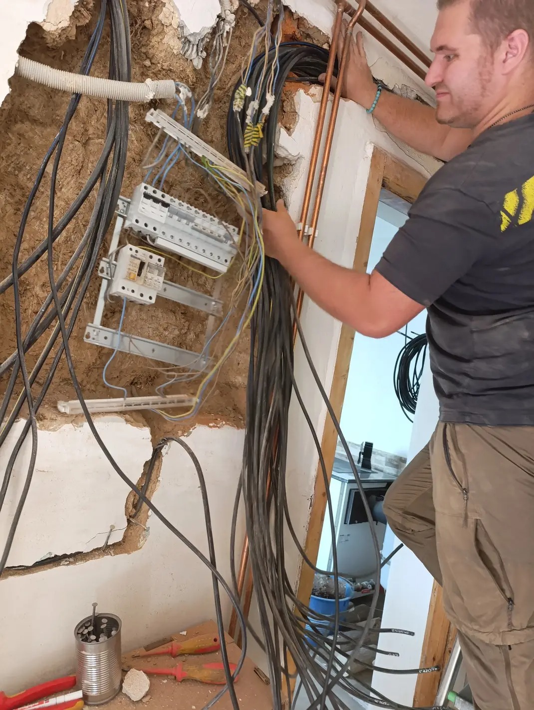 Elektroinstalace Huml Marek foto 2