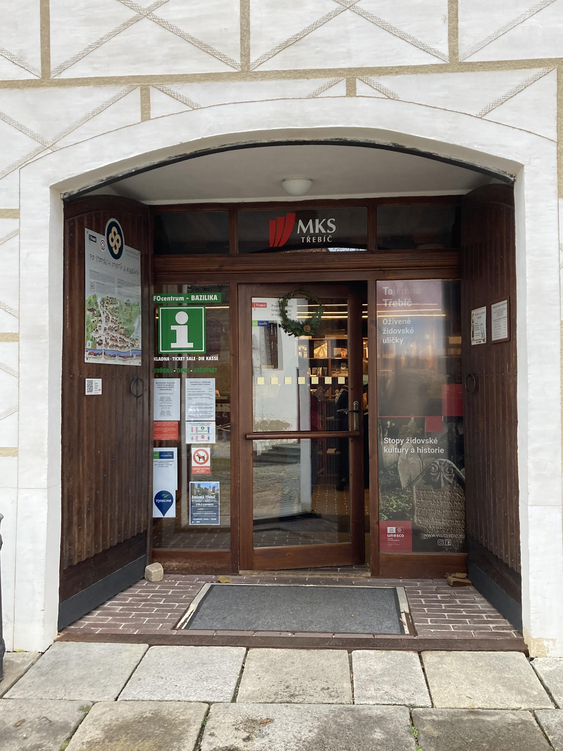 Informační a turistické centrum Bazilika foto 5