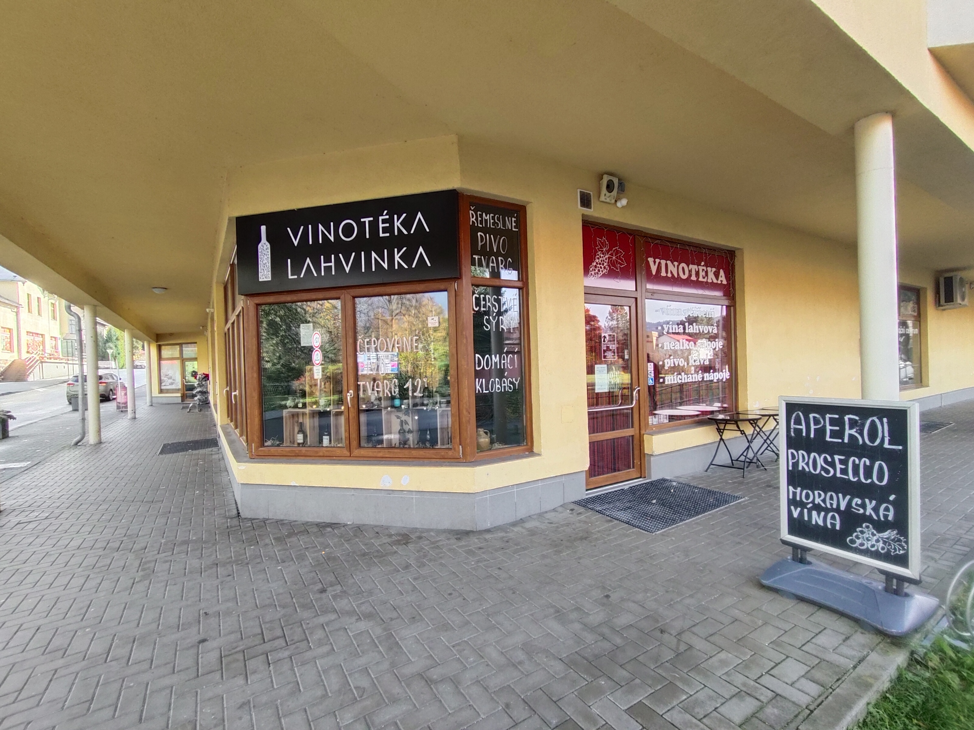 Lahvinka U Mikeše foto 2