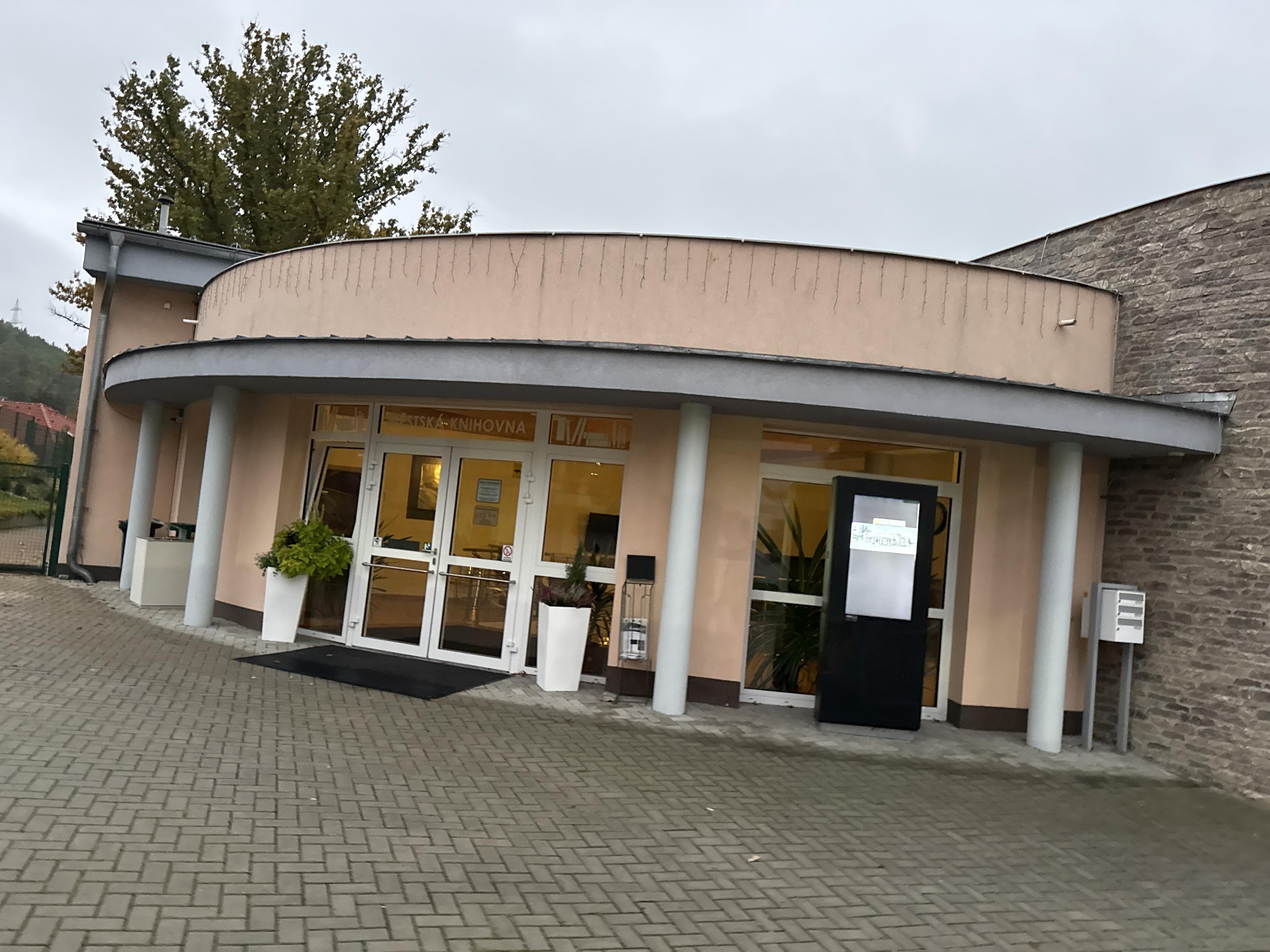 Kulturní dům a Multifunkční centrum Březová foto 5