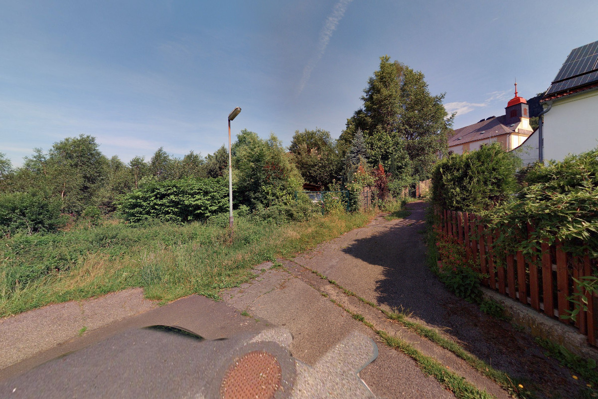 Peče o stromy Beneš foto 2