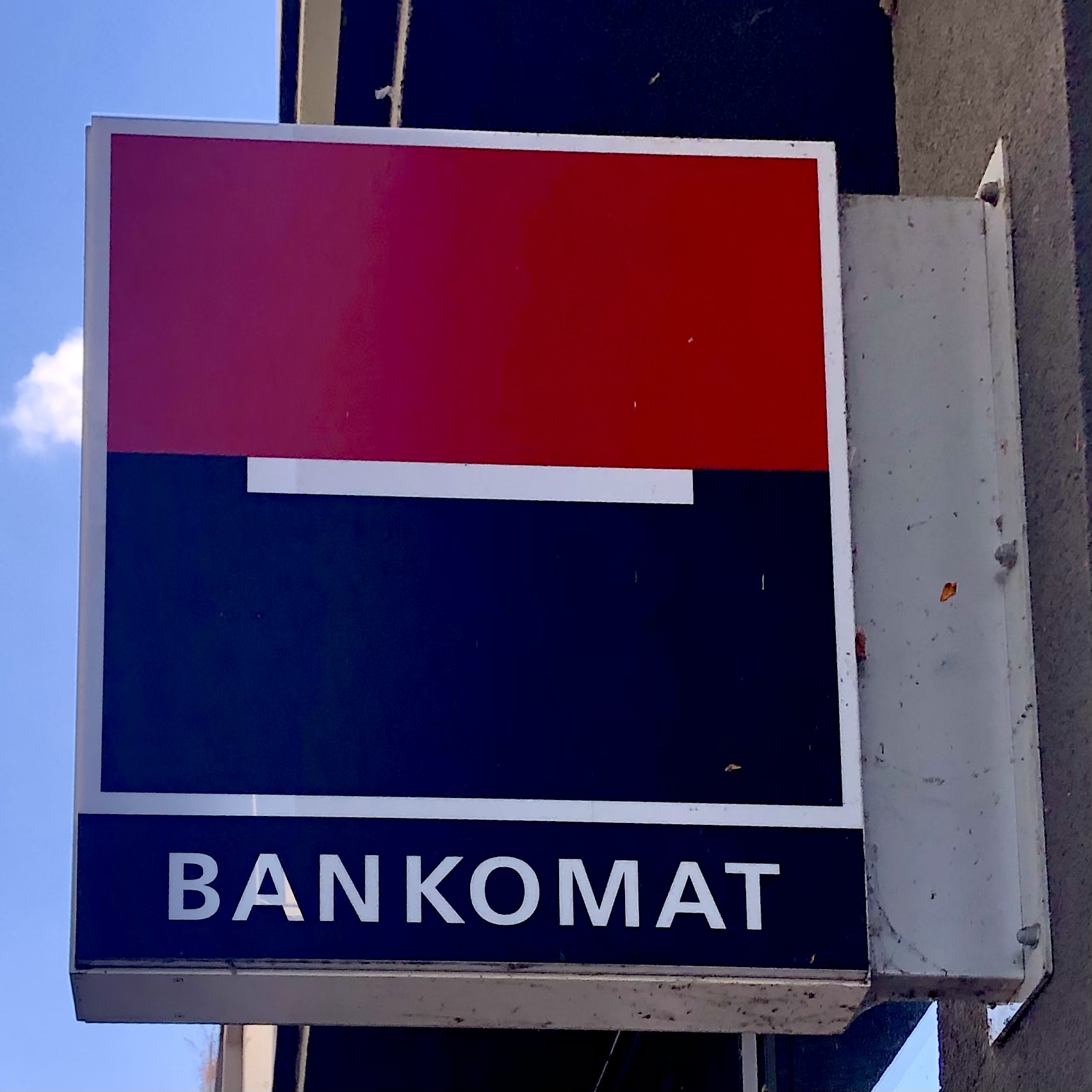 Bankomat Komerční banky foto 2