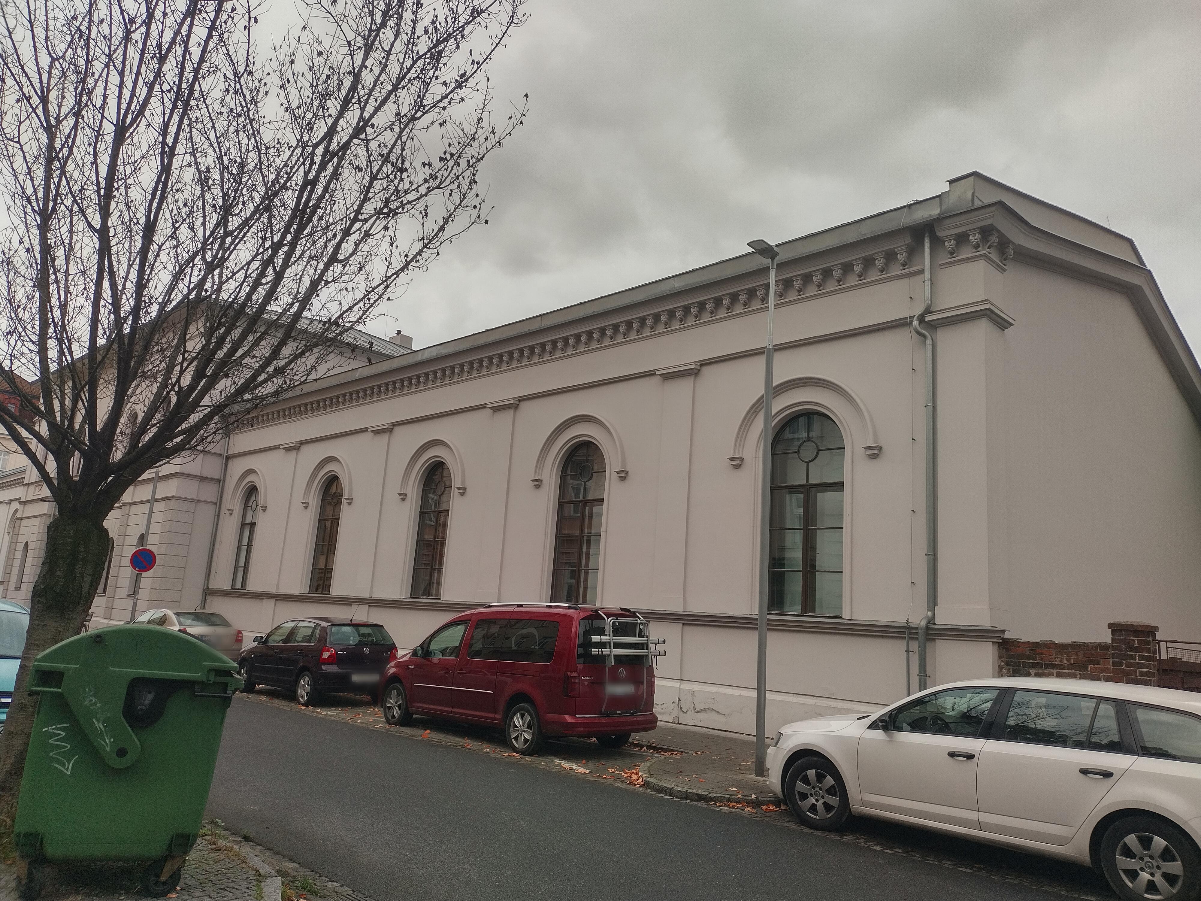 Ústav filmové, televizní a rozhlasové tvorby Filozoficko-přírodovědecké fakulty