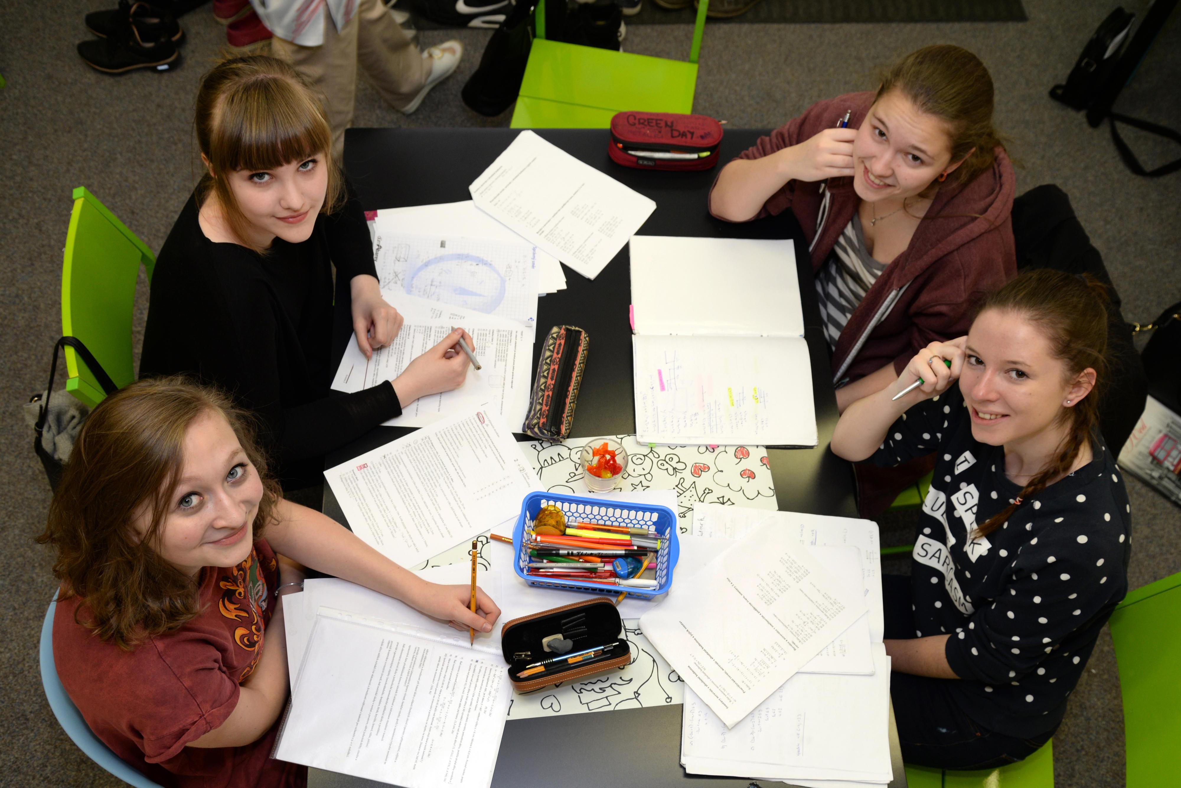 2+2 škola matematiky