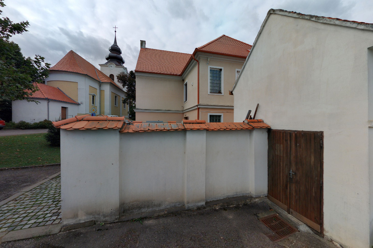 Bavory - obecní úřad foto 6