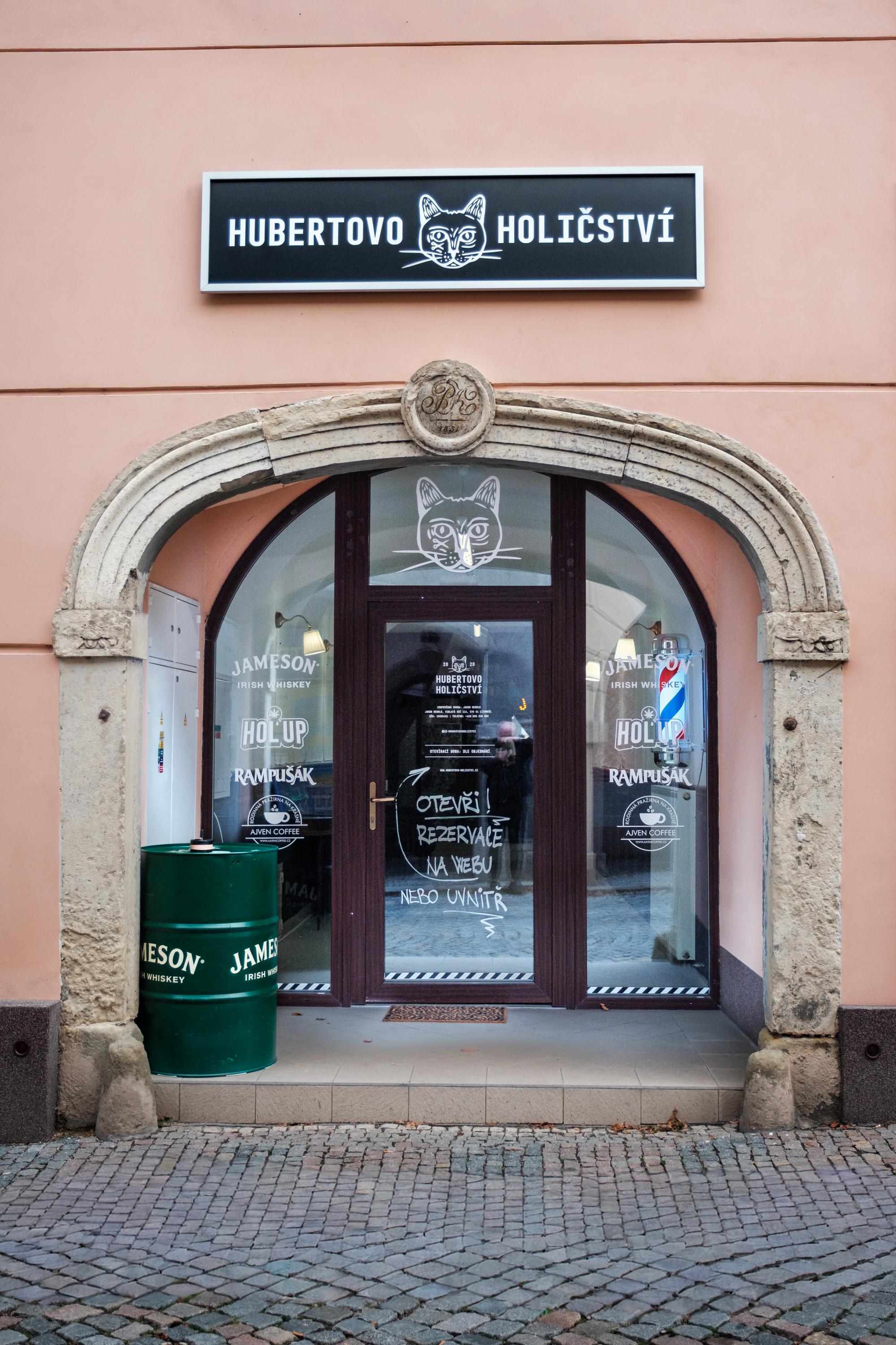 HUBERTOVO HOLIČSTVÍ - barbershop Česká Třebová foto 3
