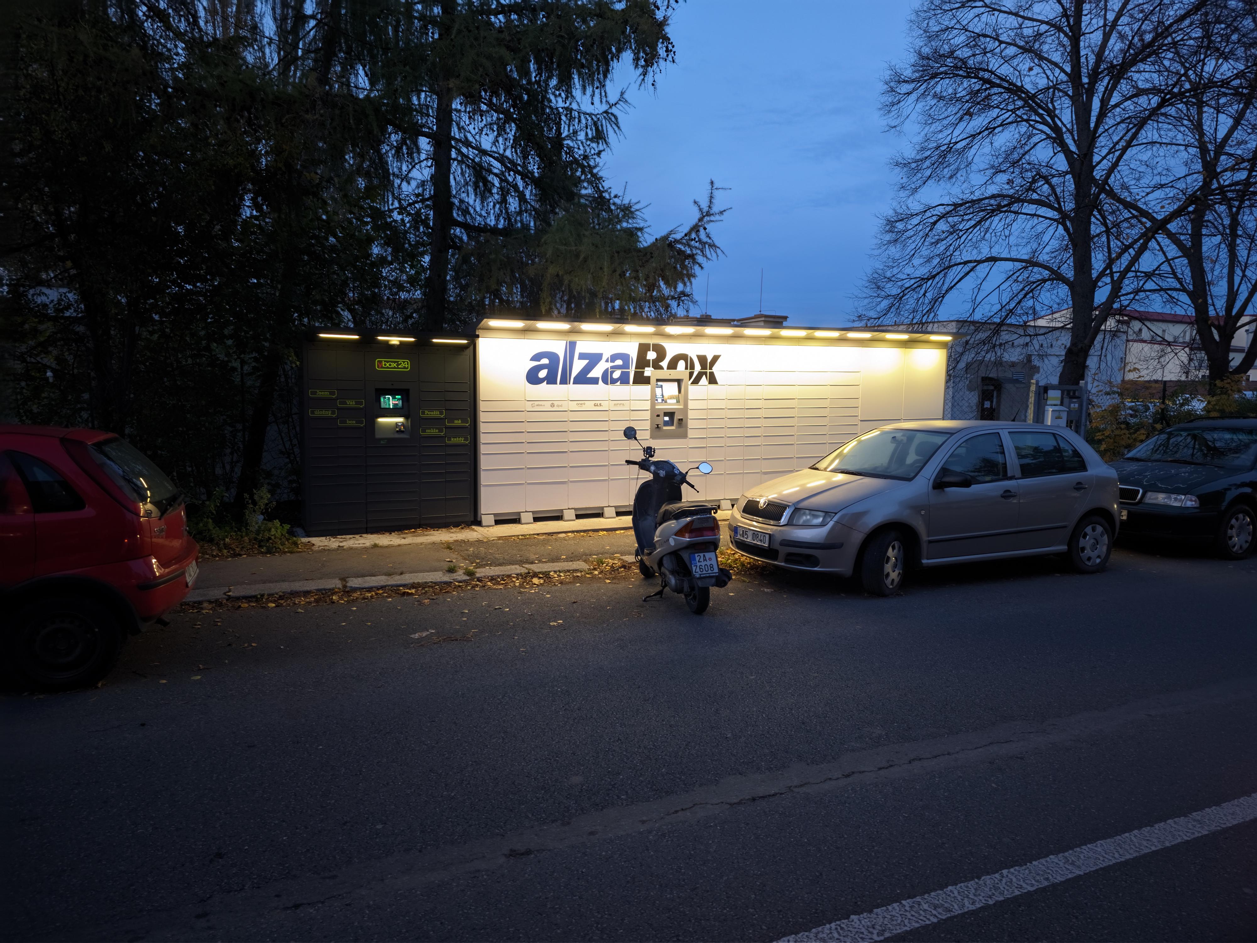 AlzaBox foto 2