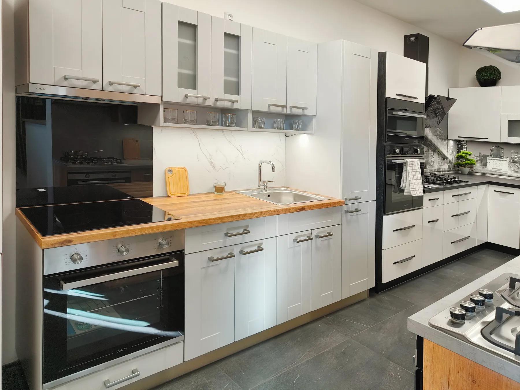 Koupelnové a kuchyňské studio Stavebniny B+D foto 2