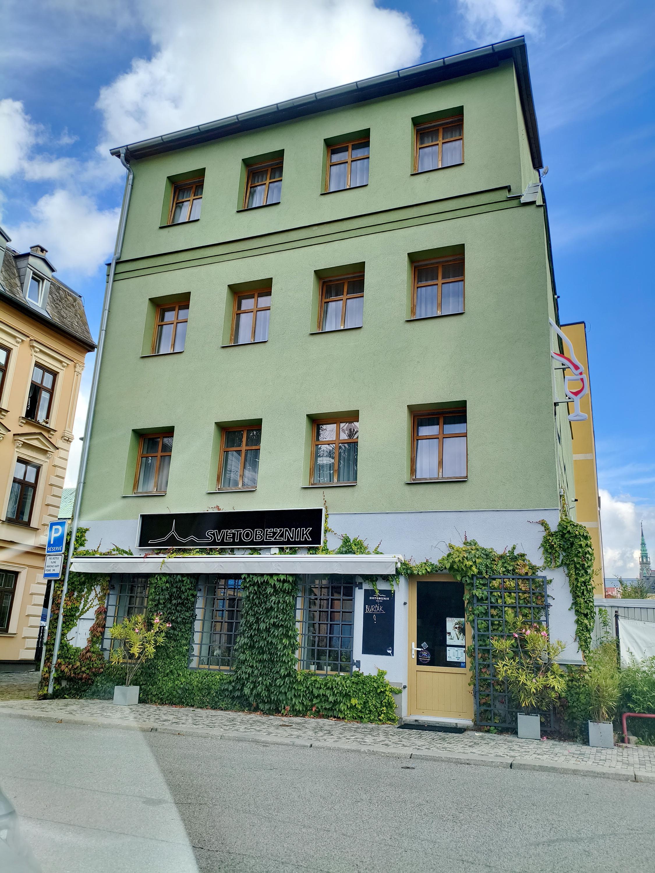 Světoběžník Bed & Wine foto 1