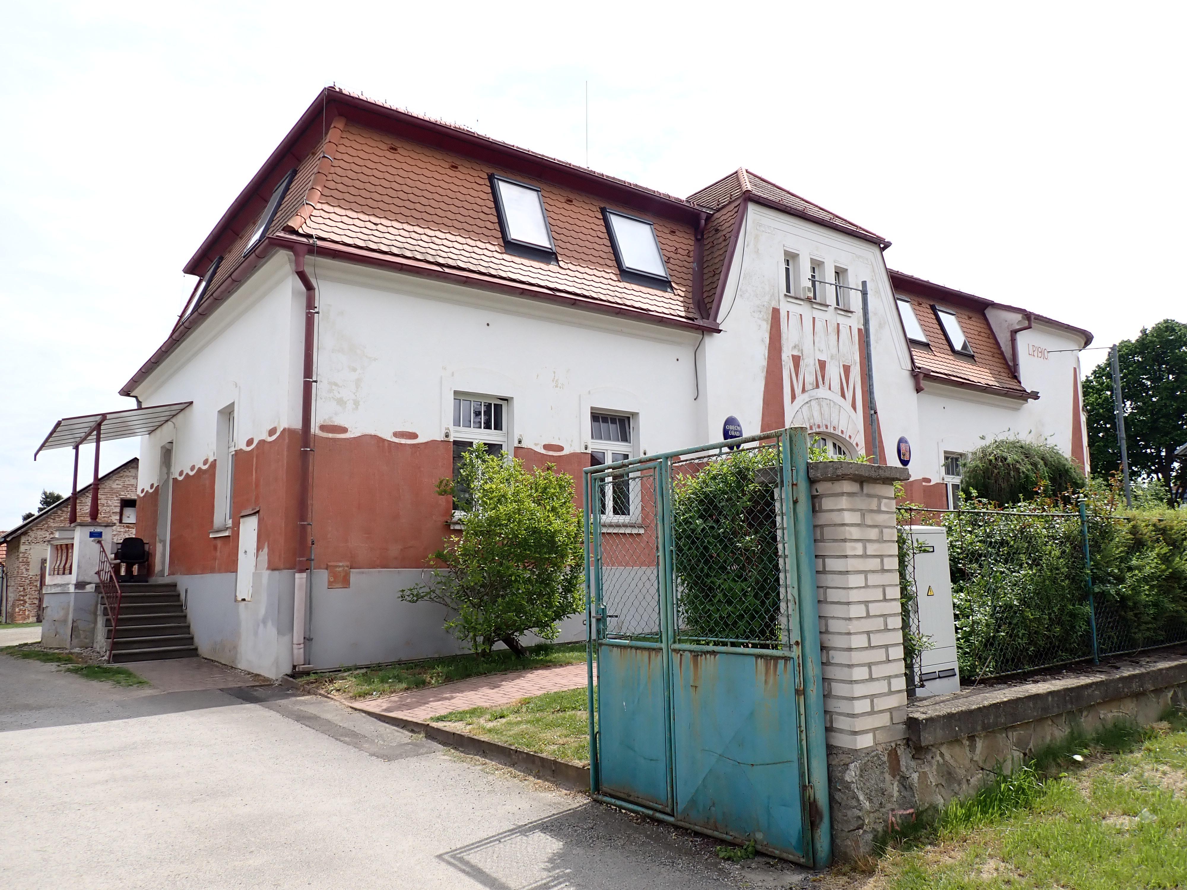Čimelice - obecní úřad foto 4
