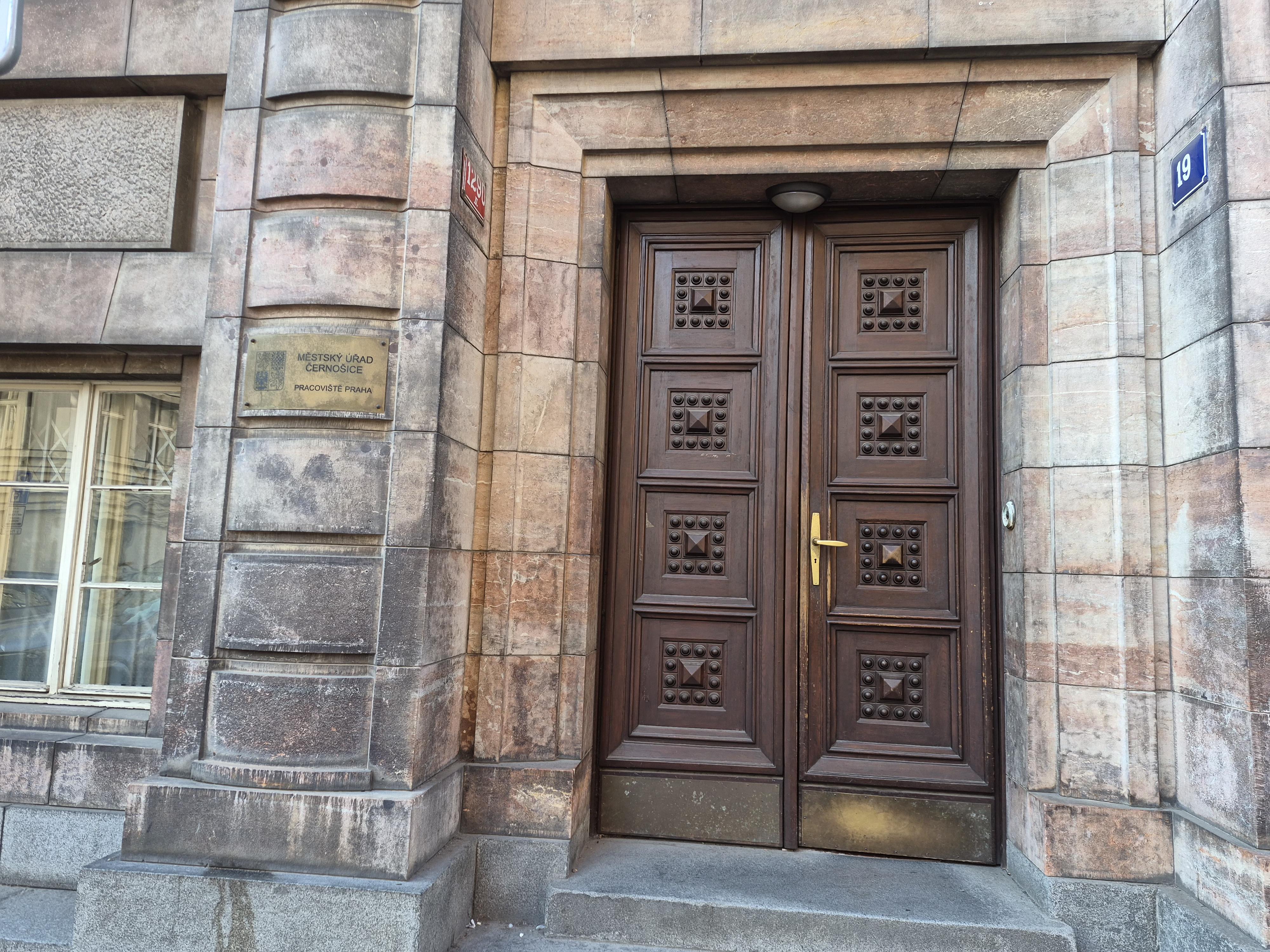 Městský úřad Černošice - pracoviště Praha foto 5