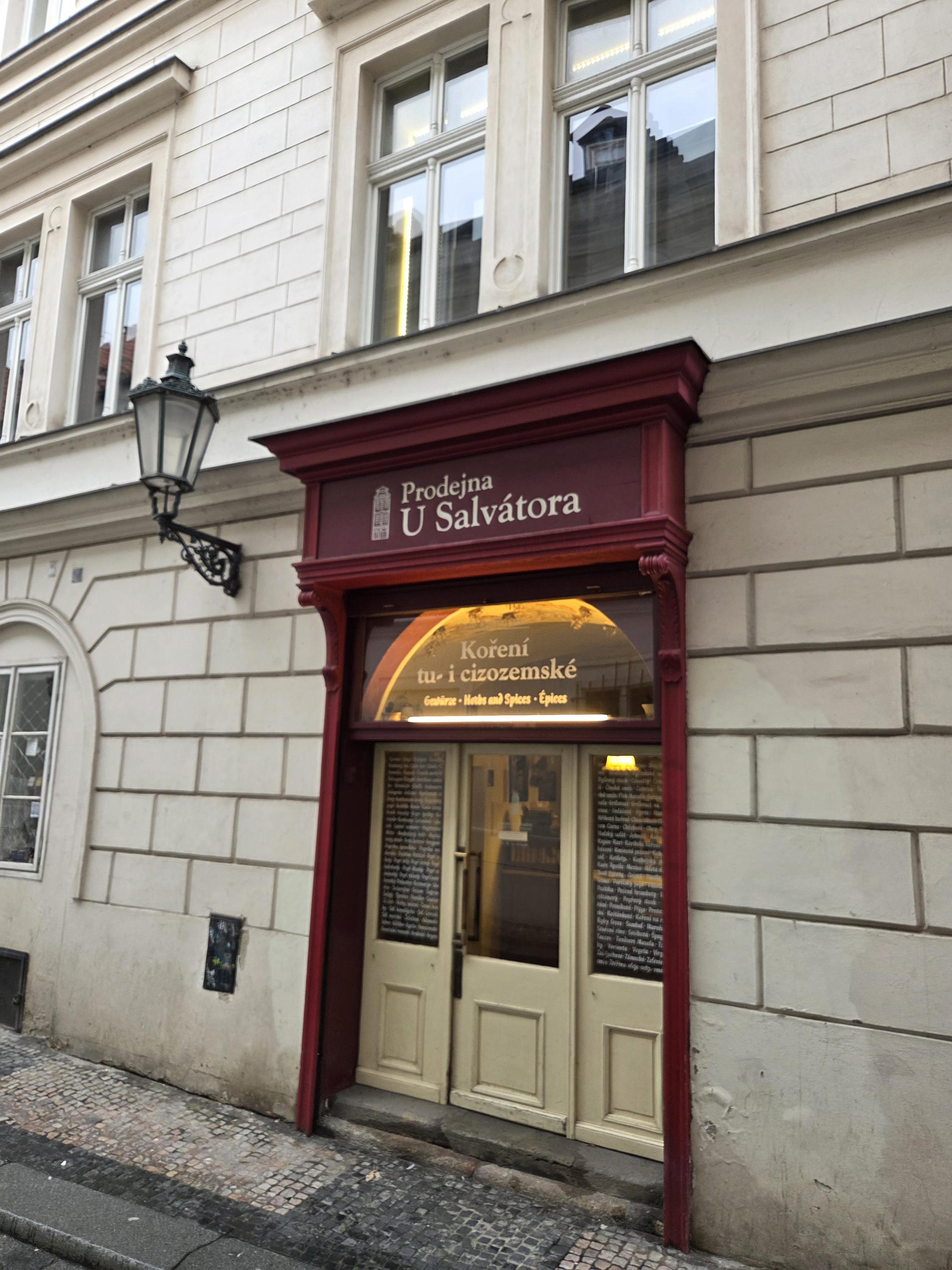 Prodejna U Salvátora