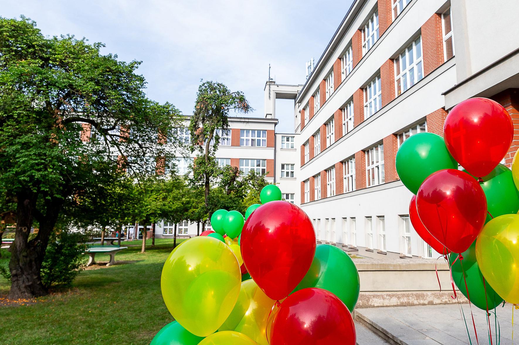 Základní škola Pražačka