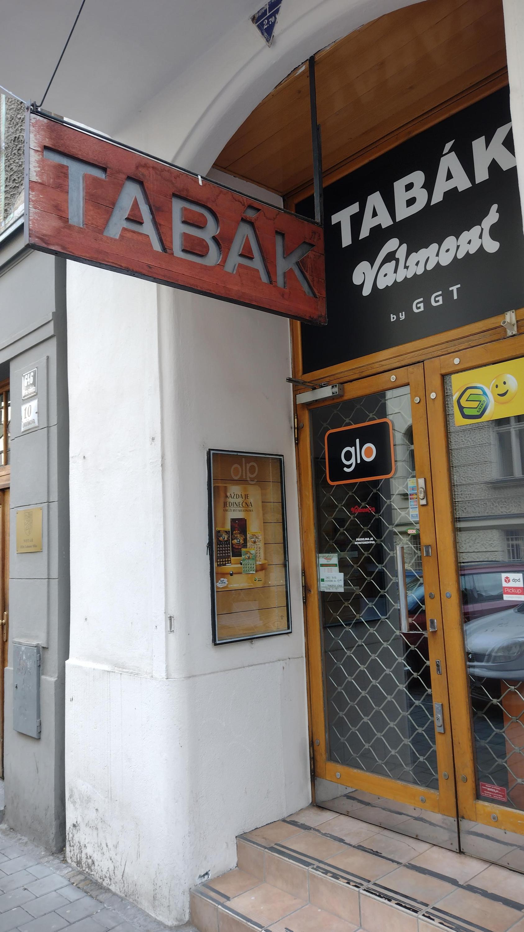 Tabák Valmont foto 2