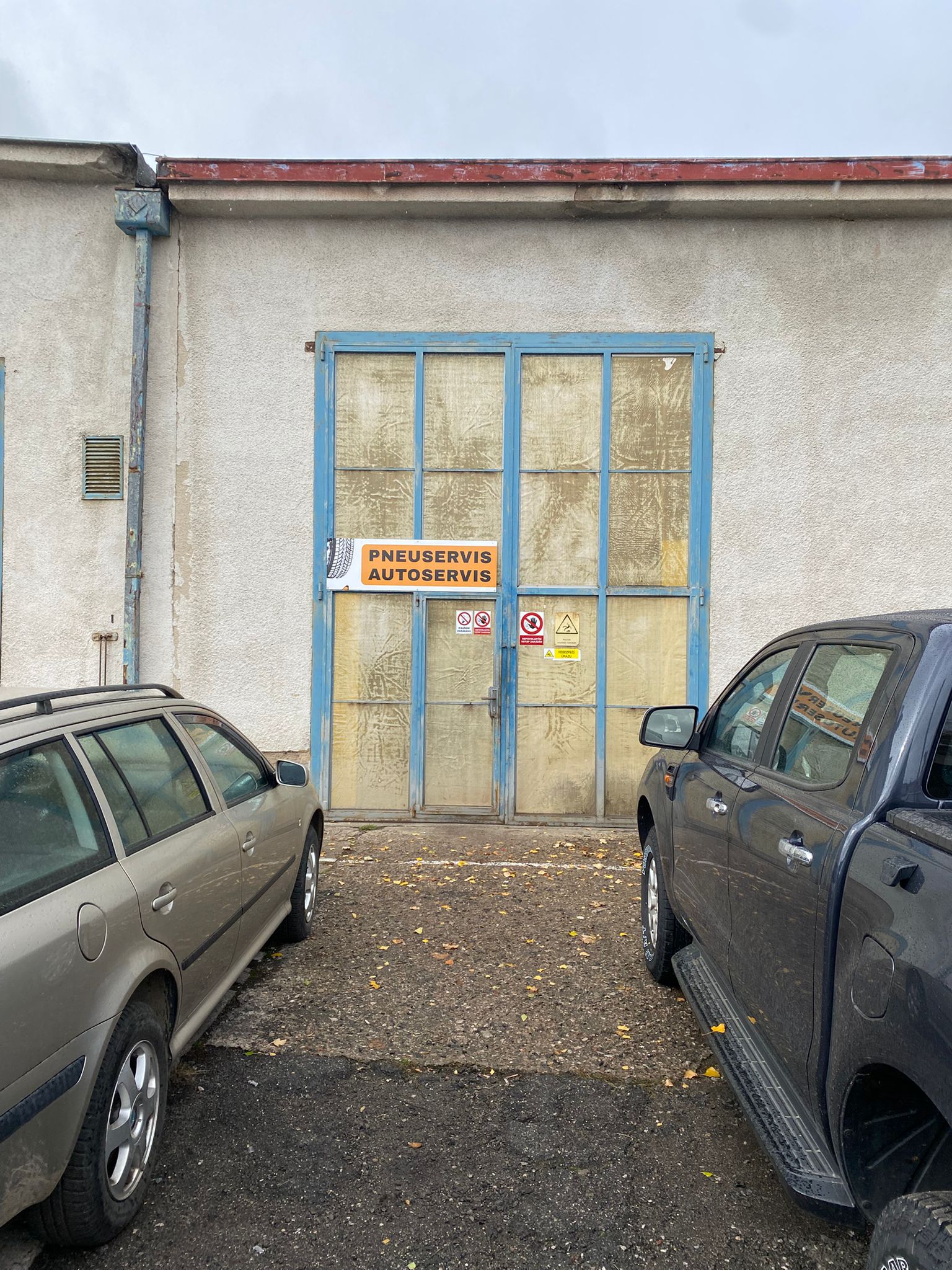 AutoPneu-SERVIS MJS foto 2