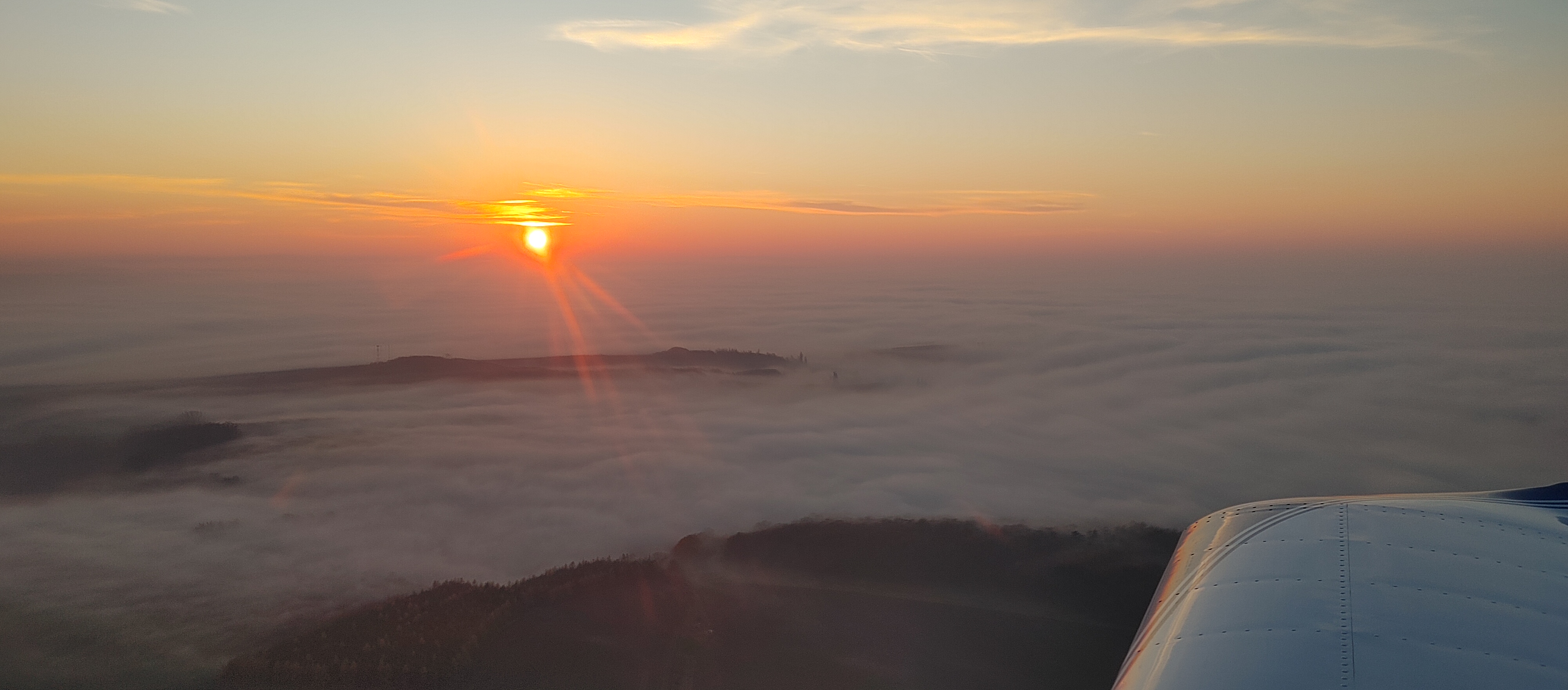 Tandemové seskoky Kolín foto 2