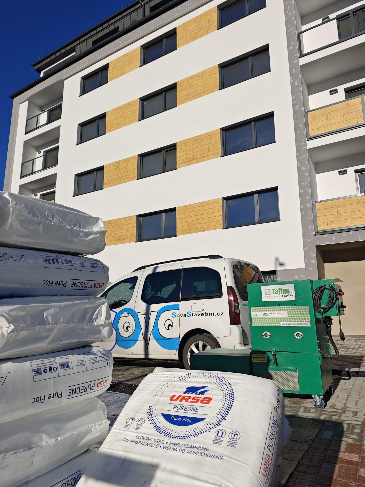 SOVA - foukaná izolace foto 6