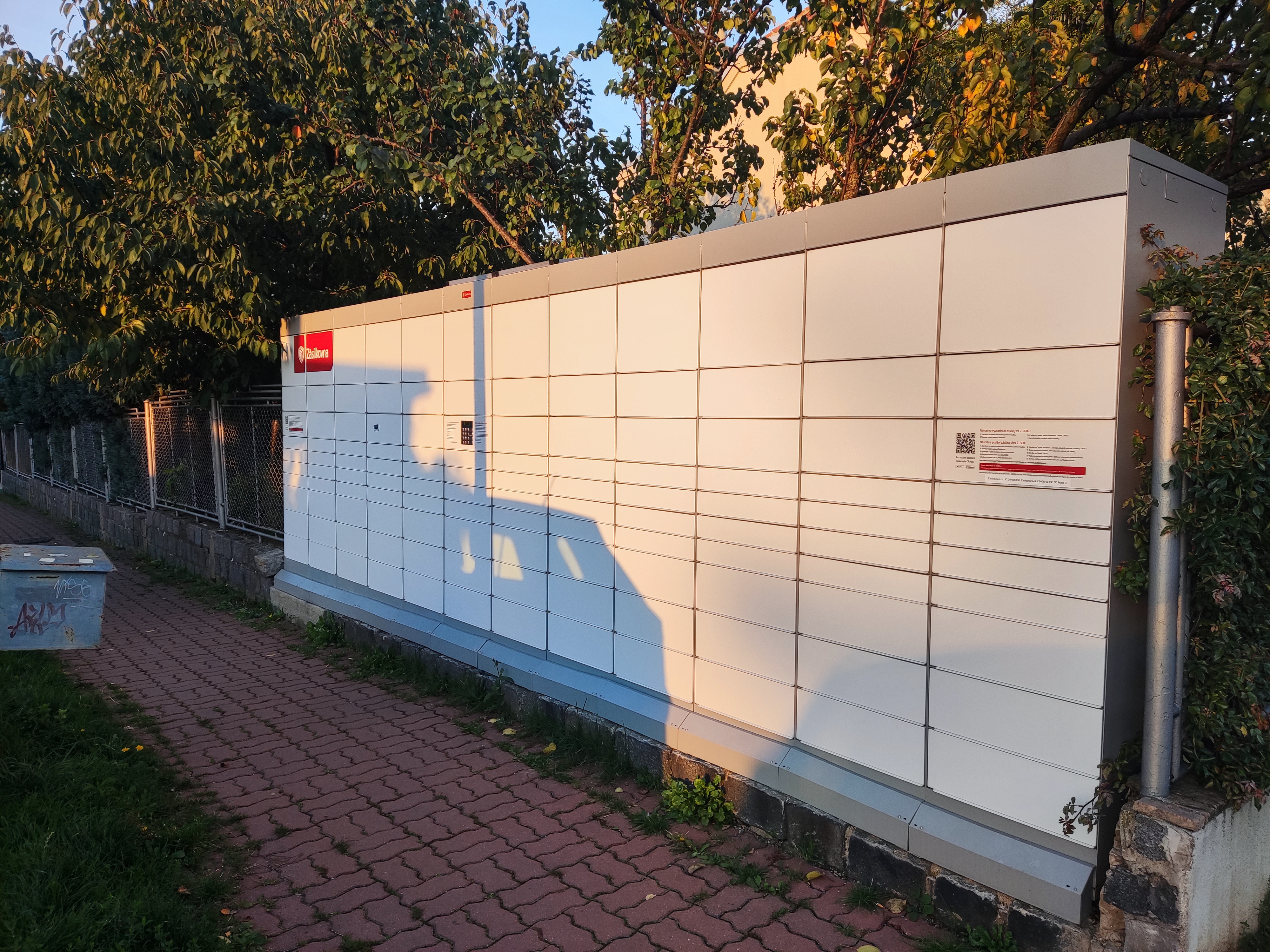 Z-BOX