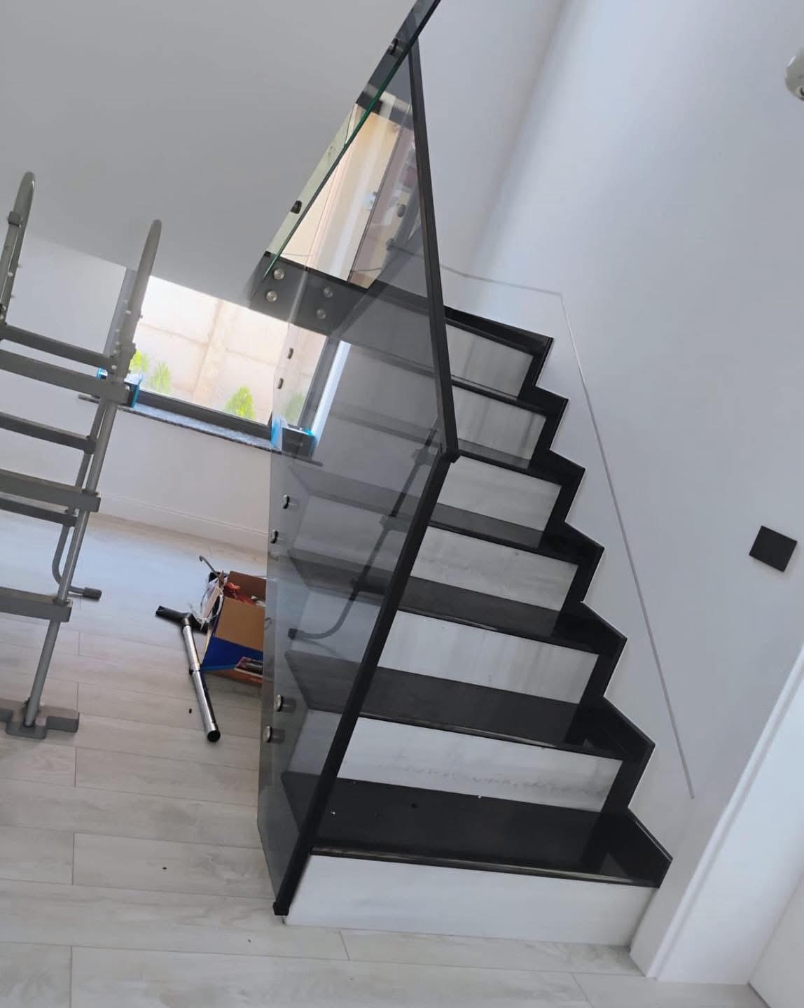 Zábradlí Noir Company foto 5