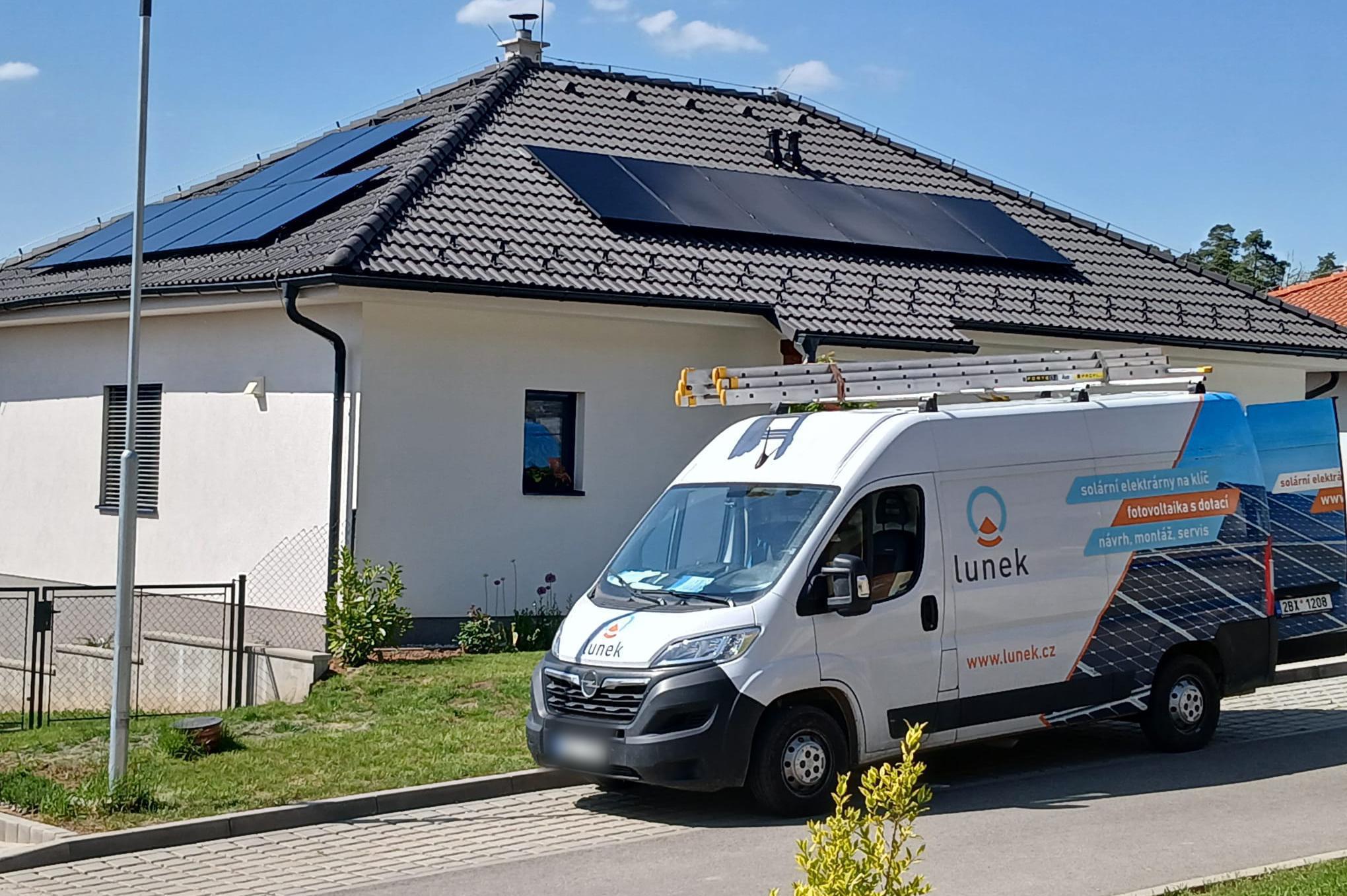 LUNEK, s.r.o.