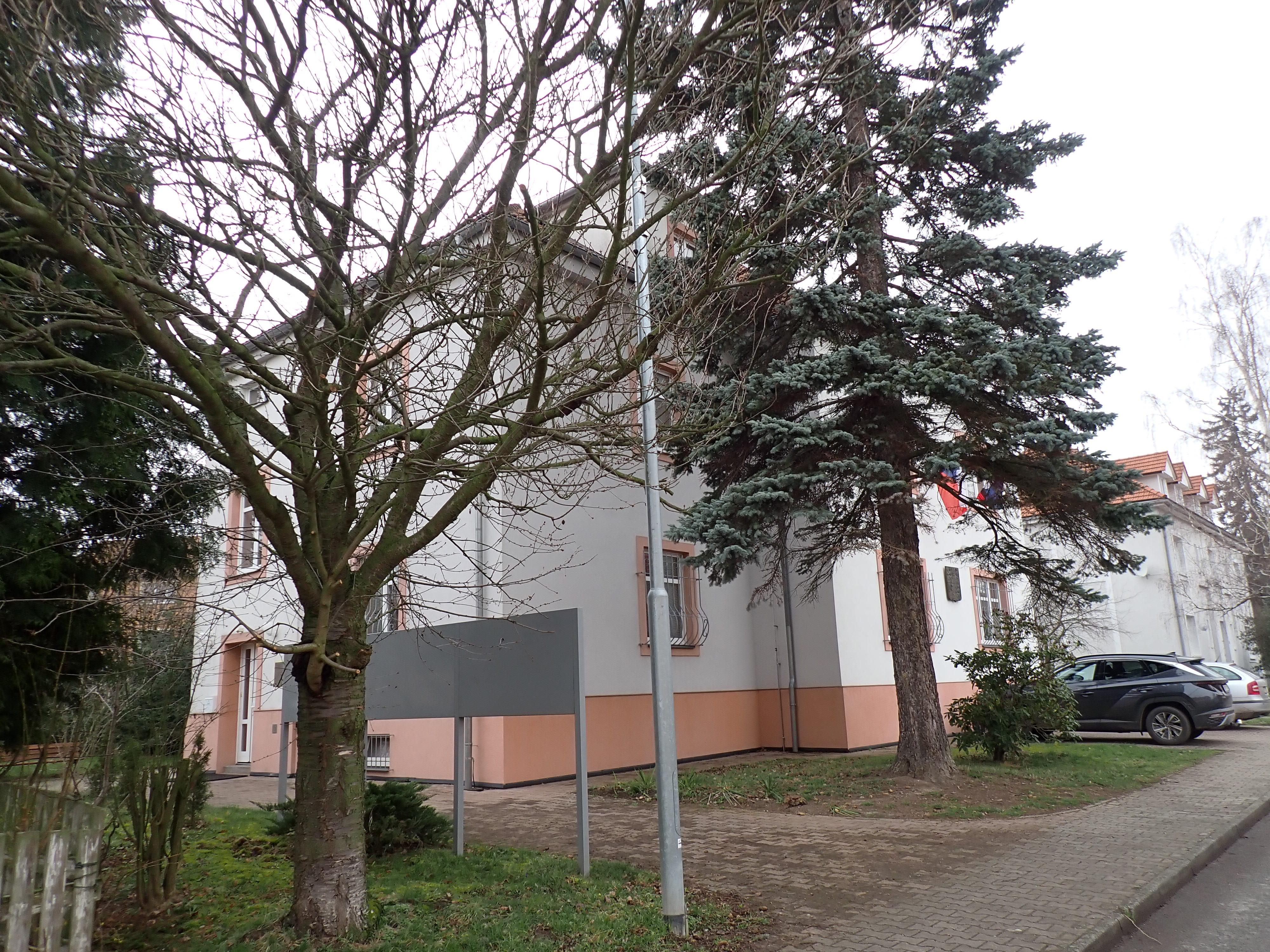 Jince - úřad městyse foto 2