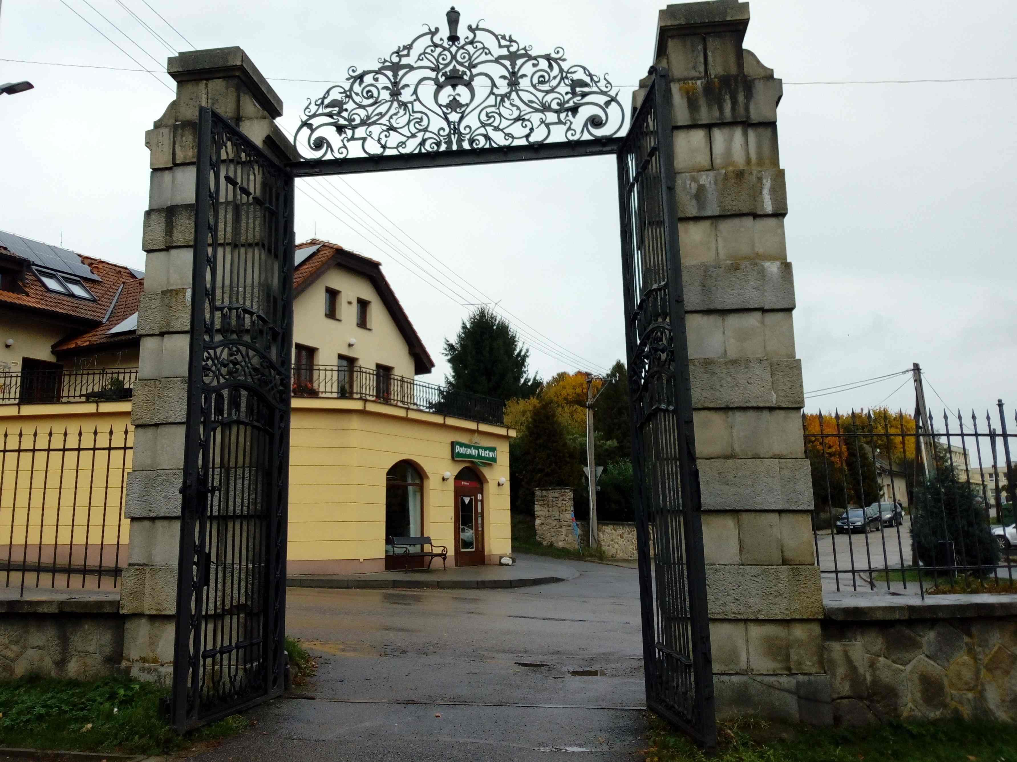 BALA potraviny - Váchovi foto 4