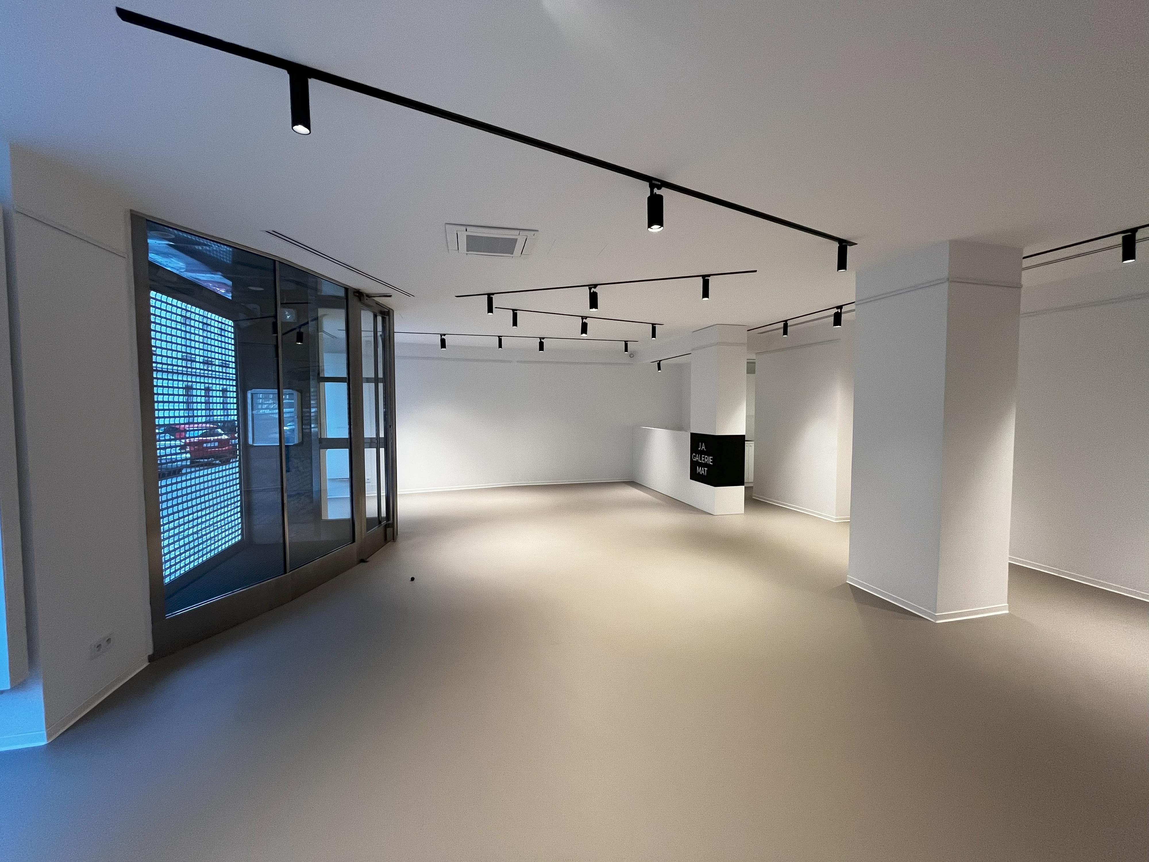 J.A. Galerie MAT foto 3