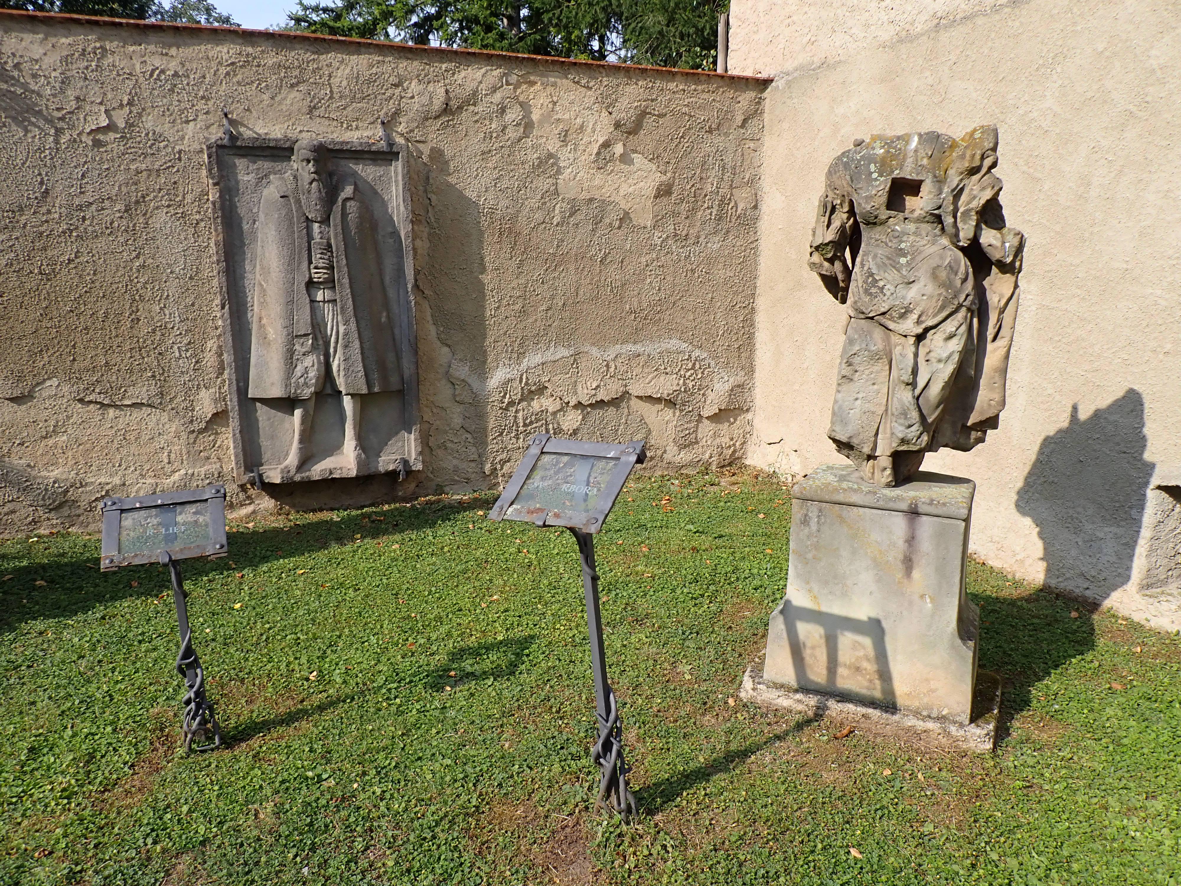 Lapidárium Budyně nad Ohří foto 4