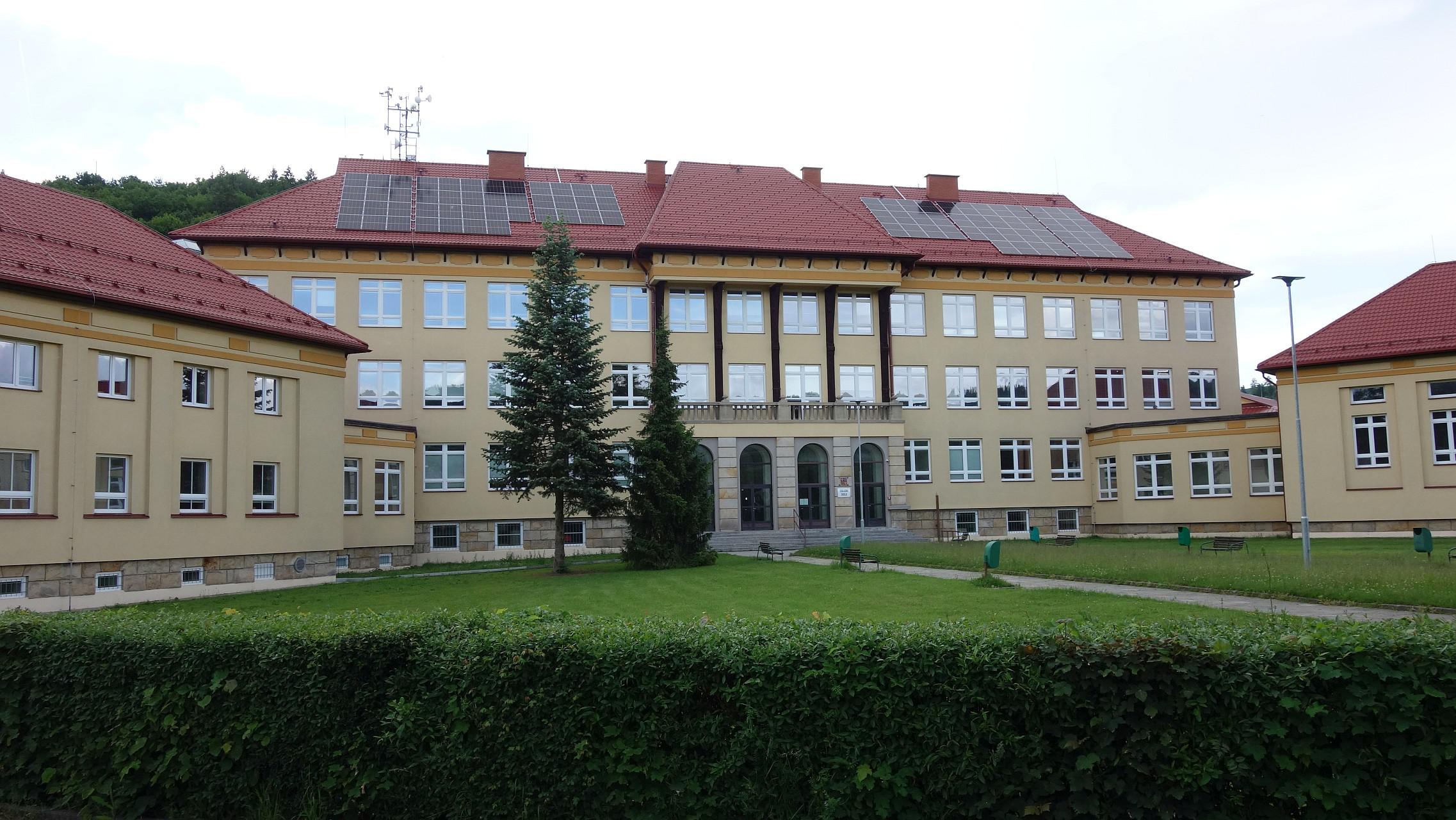 ZŠ Hovězí foto 4