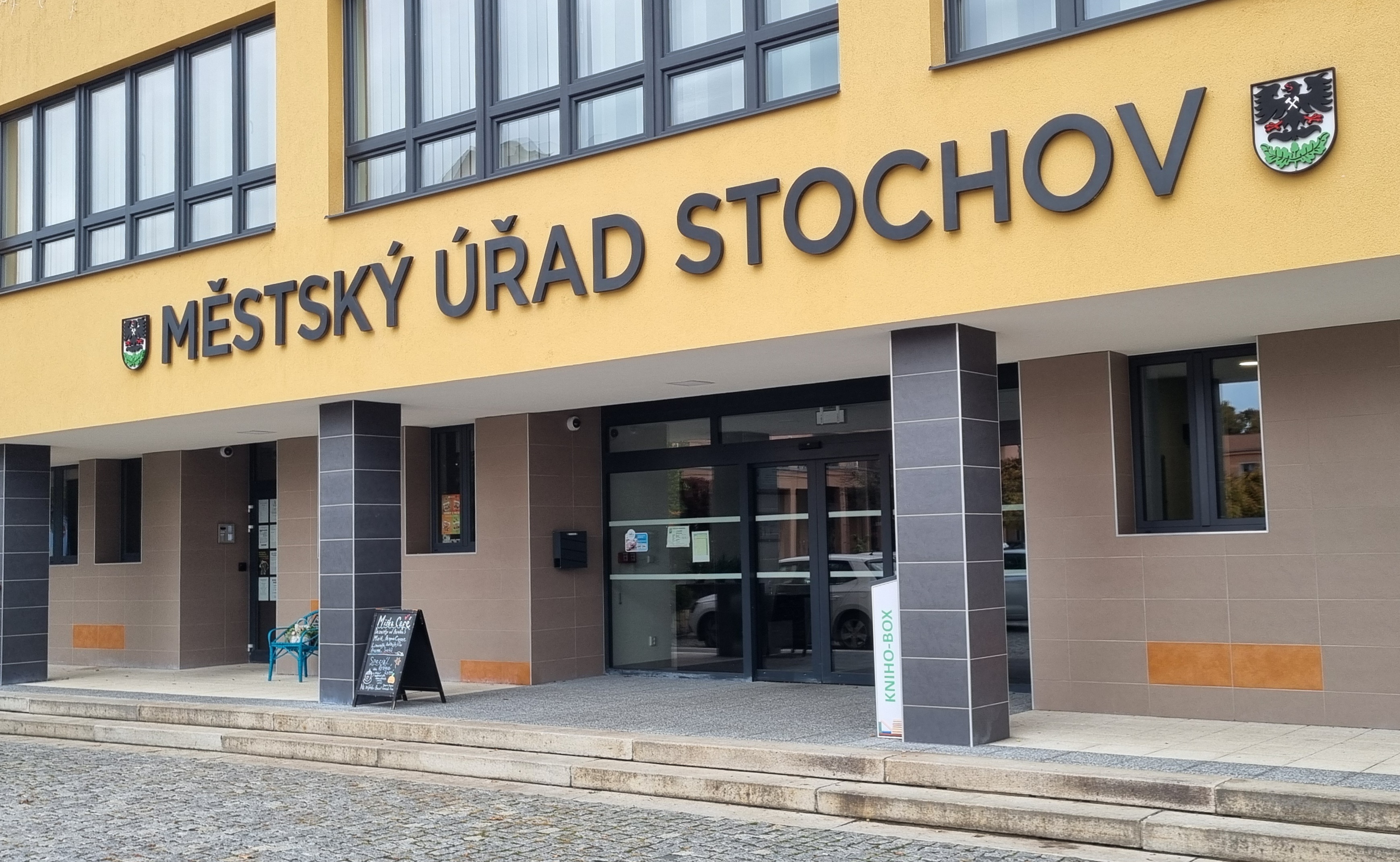 Stochov - městský úřad foto 5