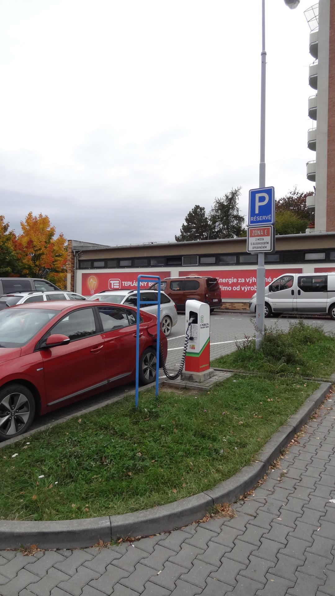 Teplárny Brno, a.s. - nabíjecí stanice foto 2