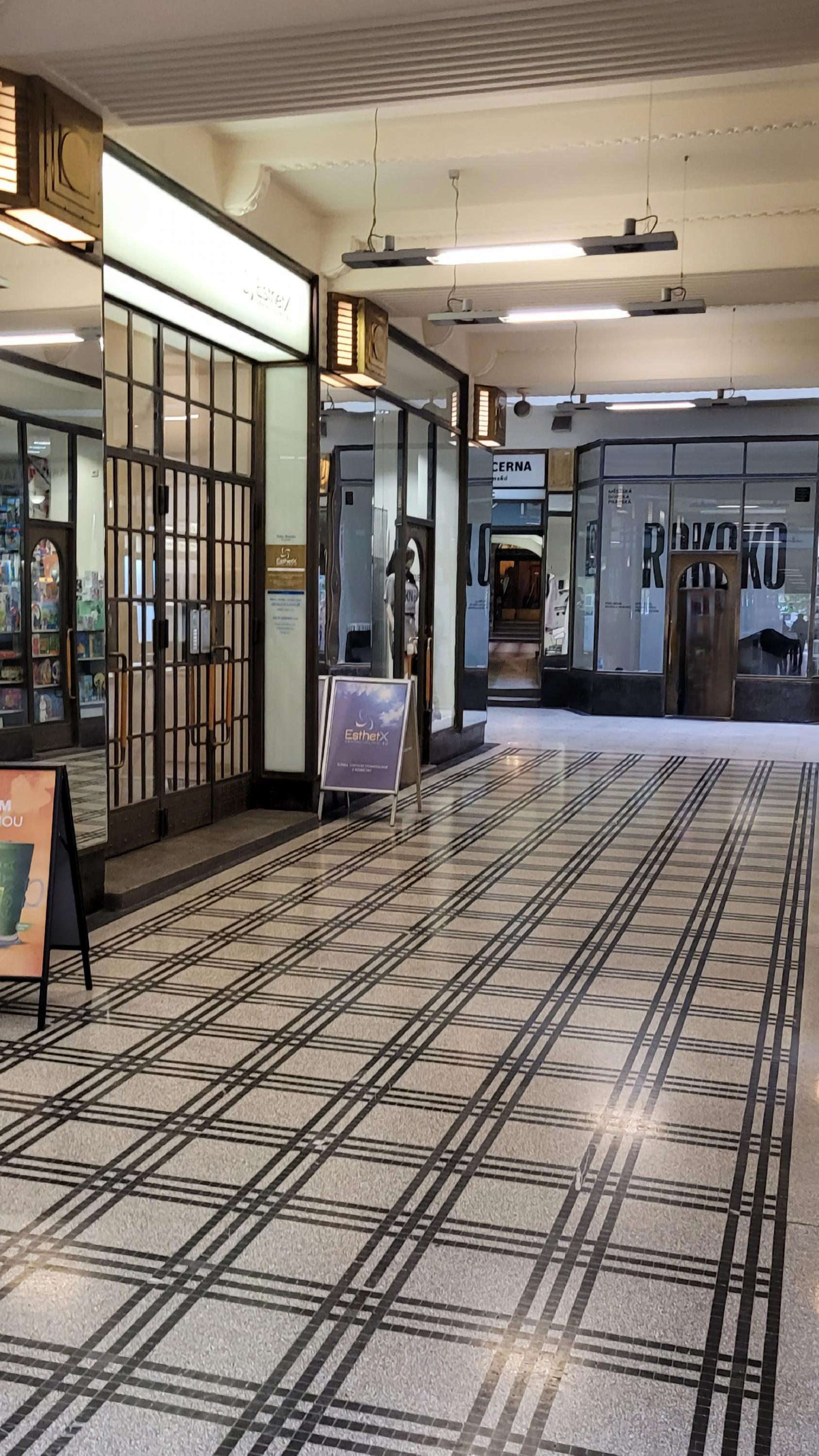 Divadlo Rokoko foto 6