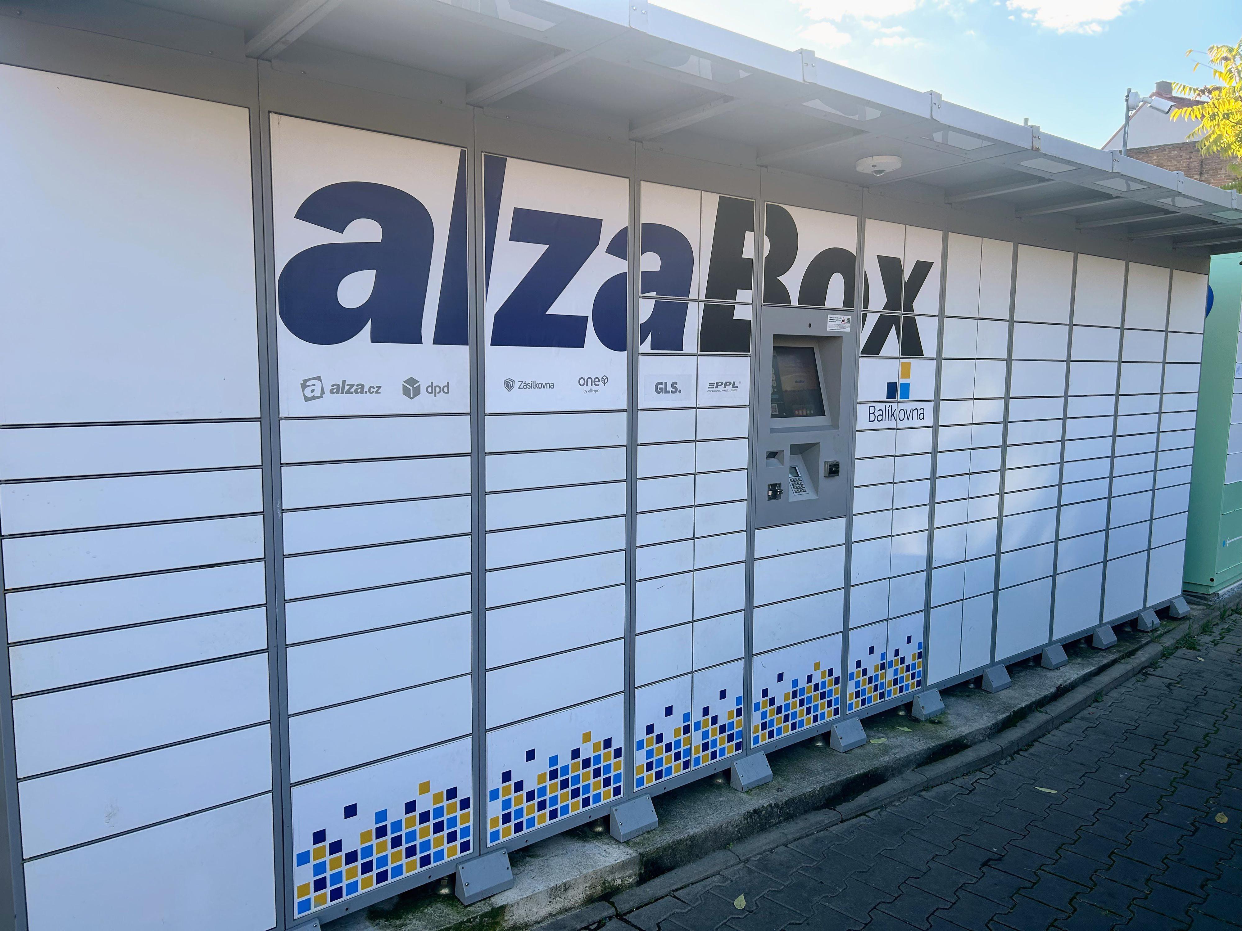 AlzaBox foto 2