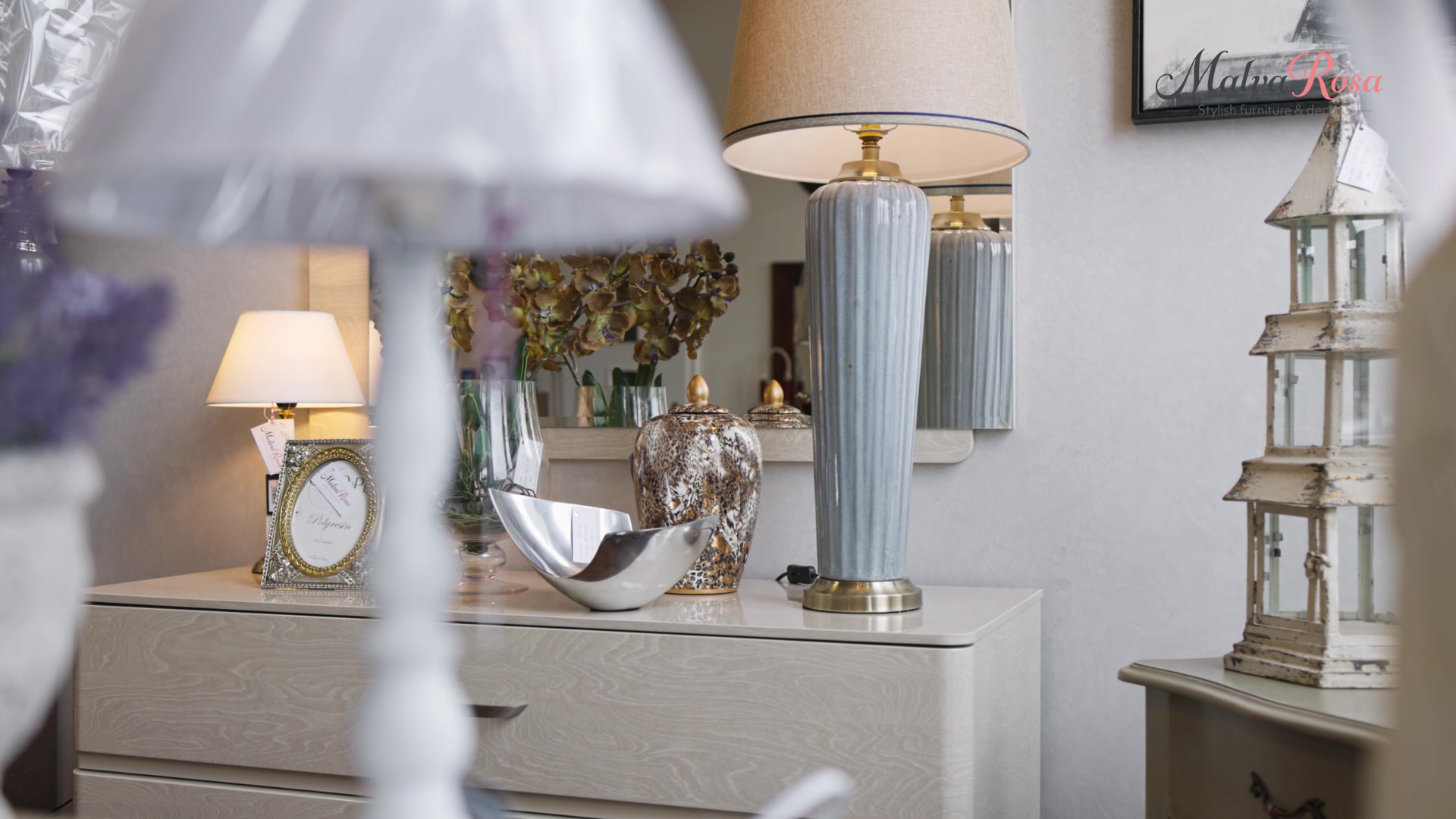 Nábytek Malvarosa foto 2 (náhled videa)