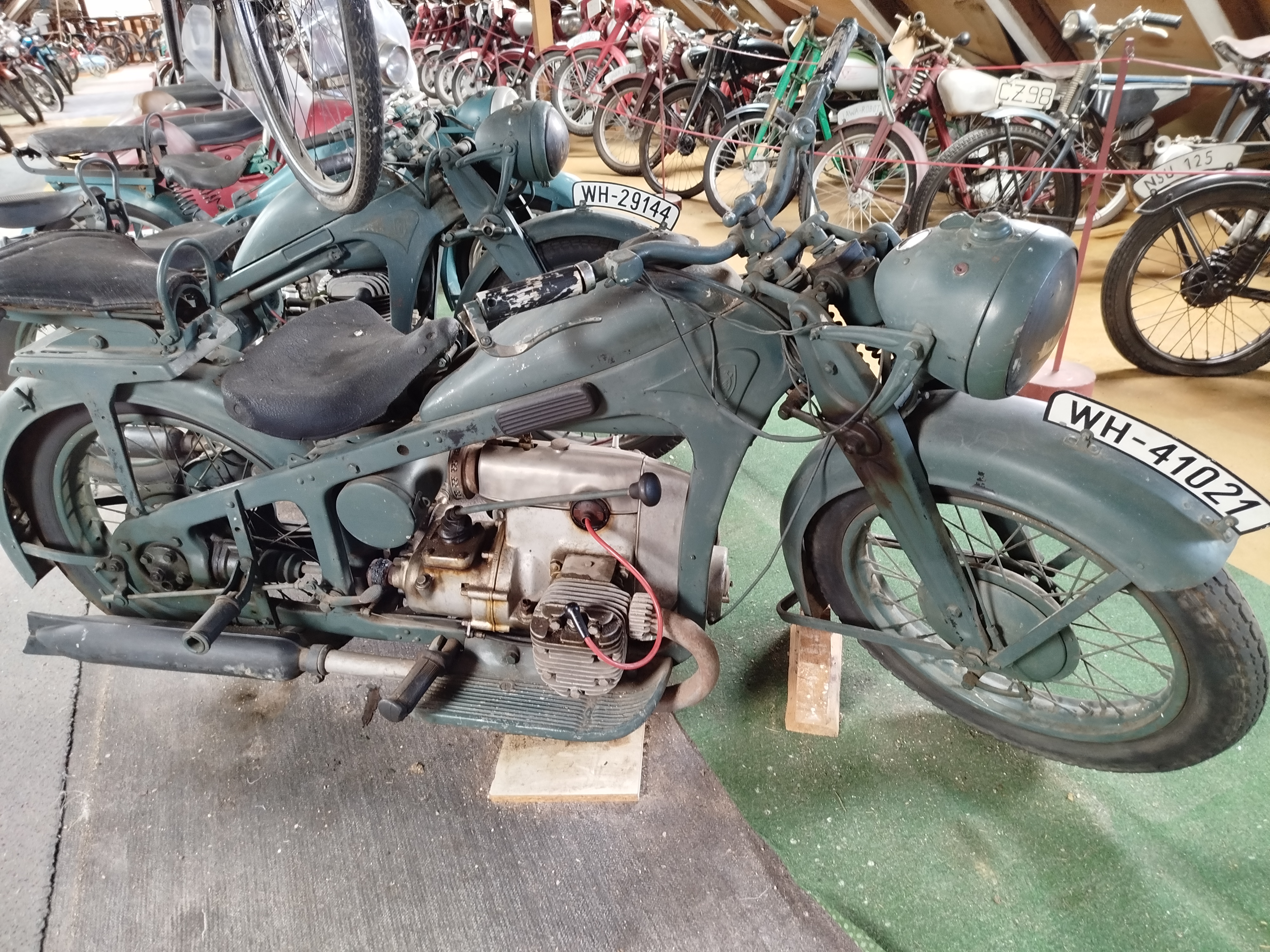 Muzeum historických vozidel a staré zemědělské techniky foto 3