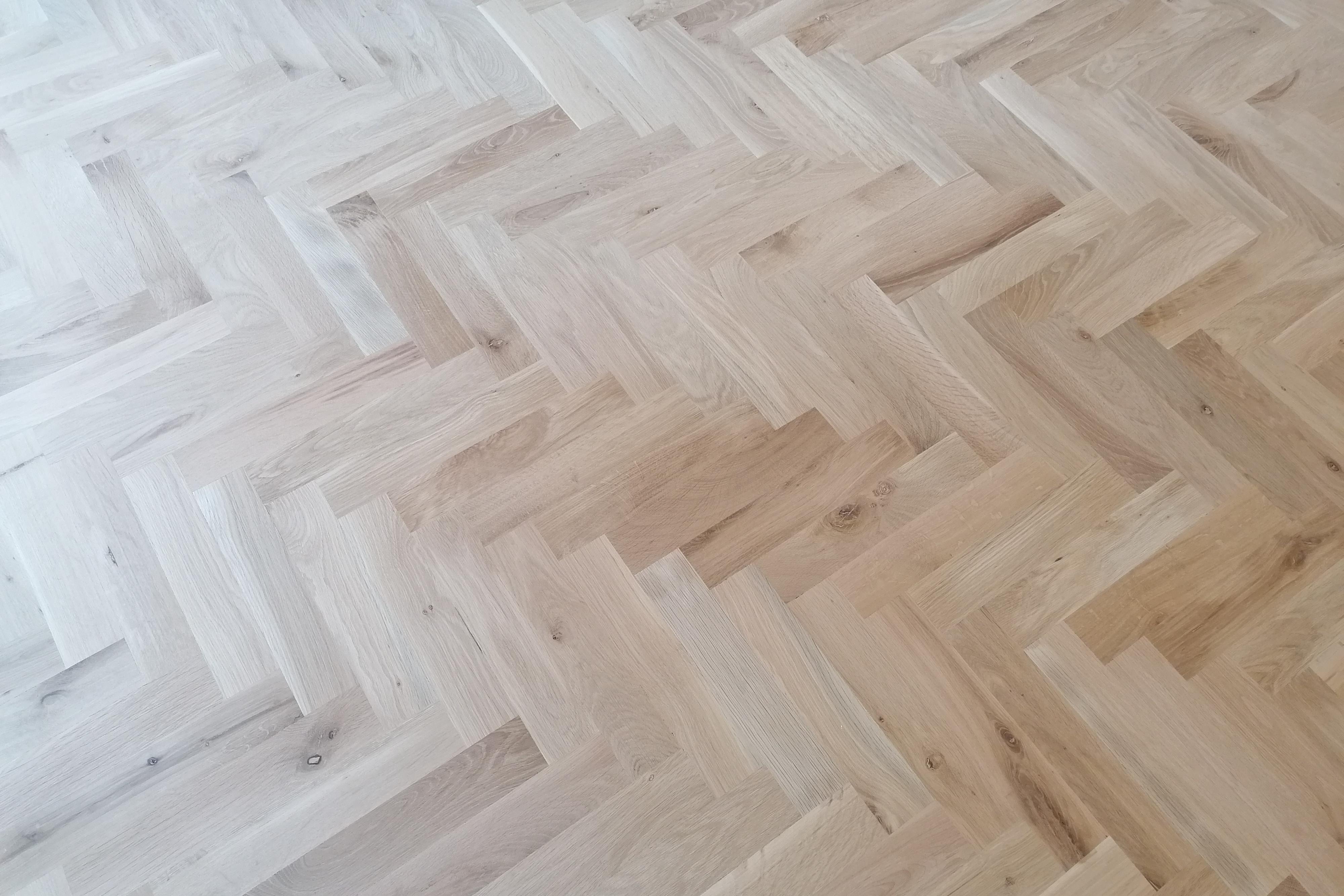 PARKETY DUB / od 530 kč,-m2