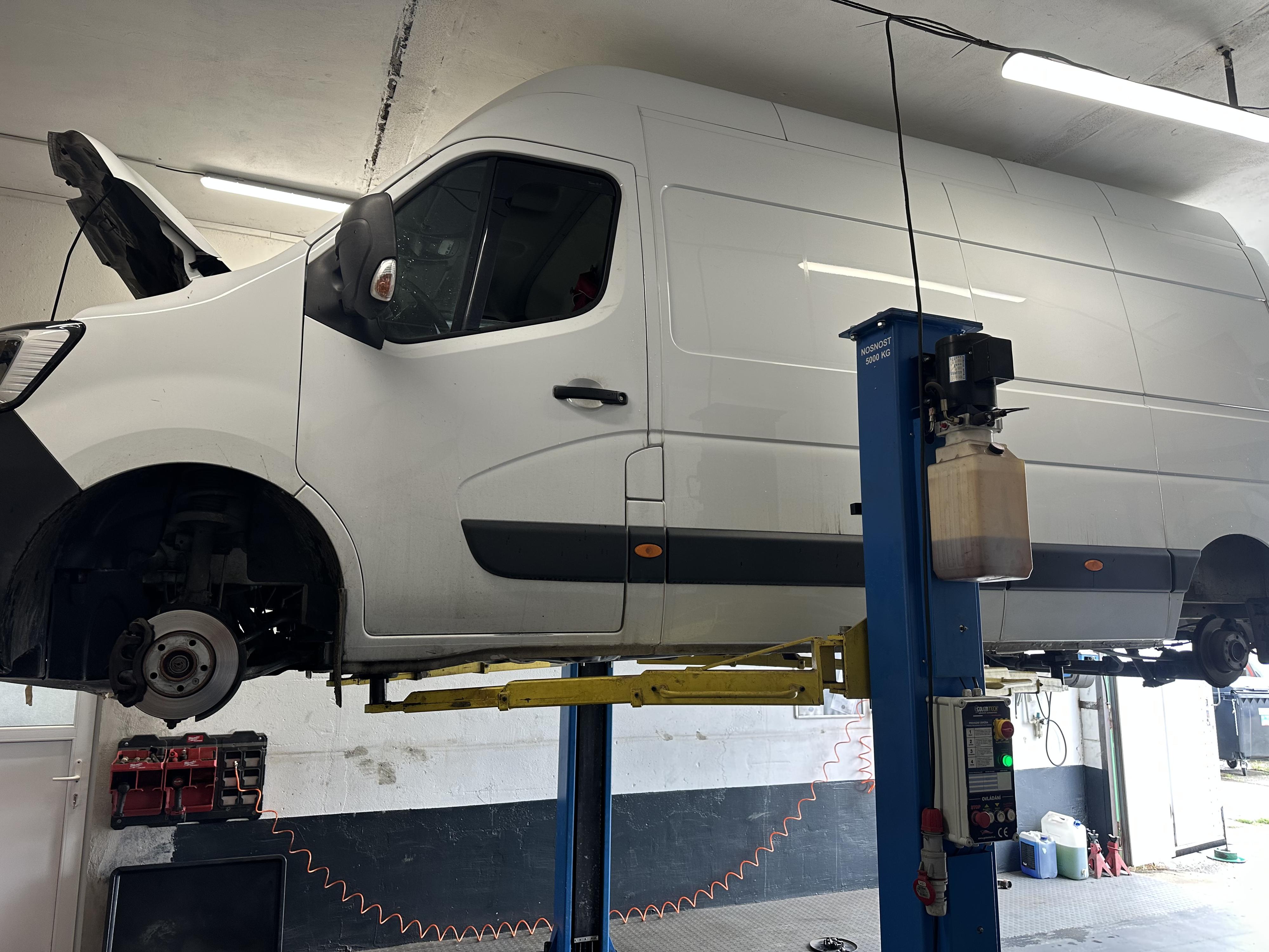 Pneuservis a klimatizace - Petr Buksa foto 6