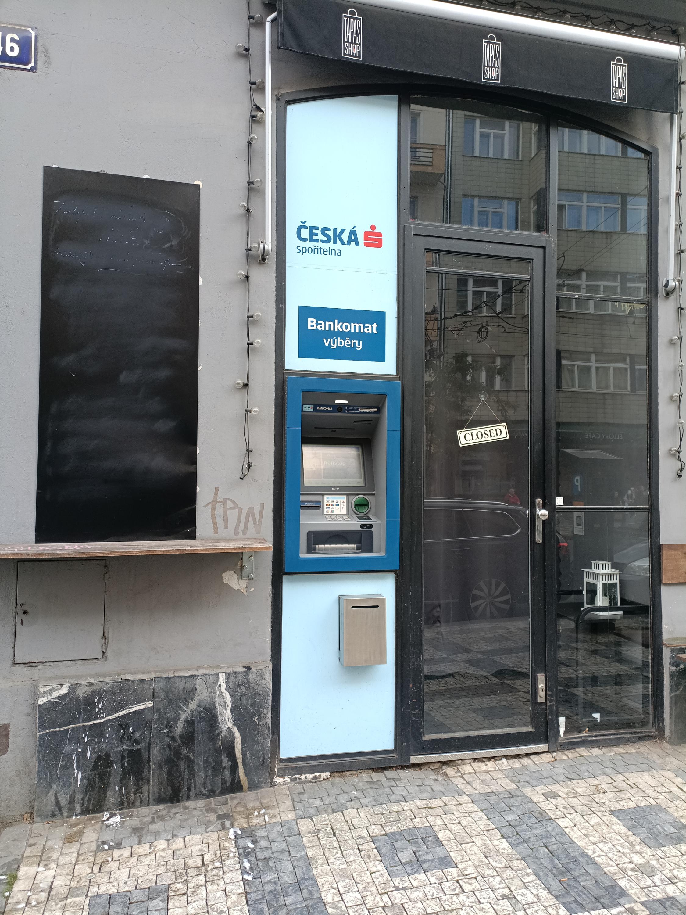 Bankomat České spořitelny foto 2