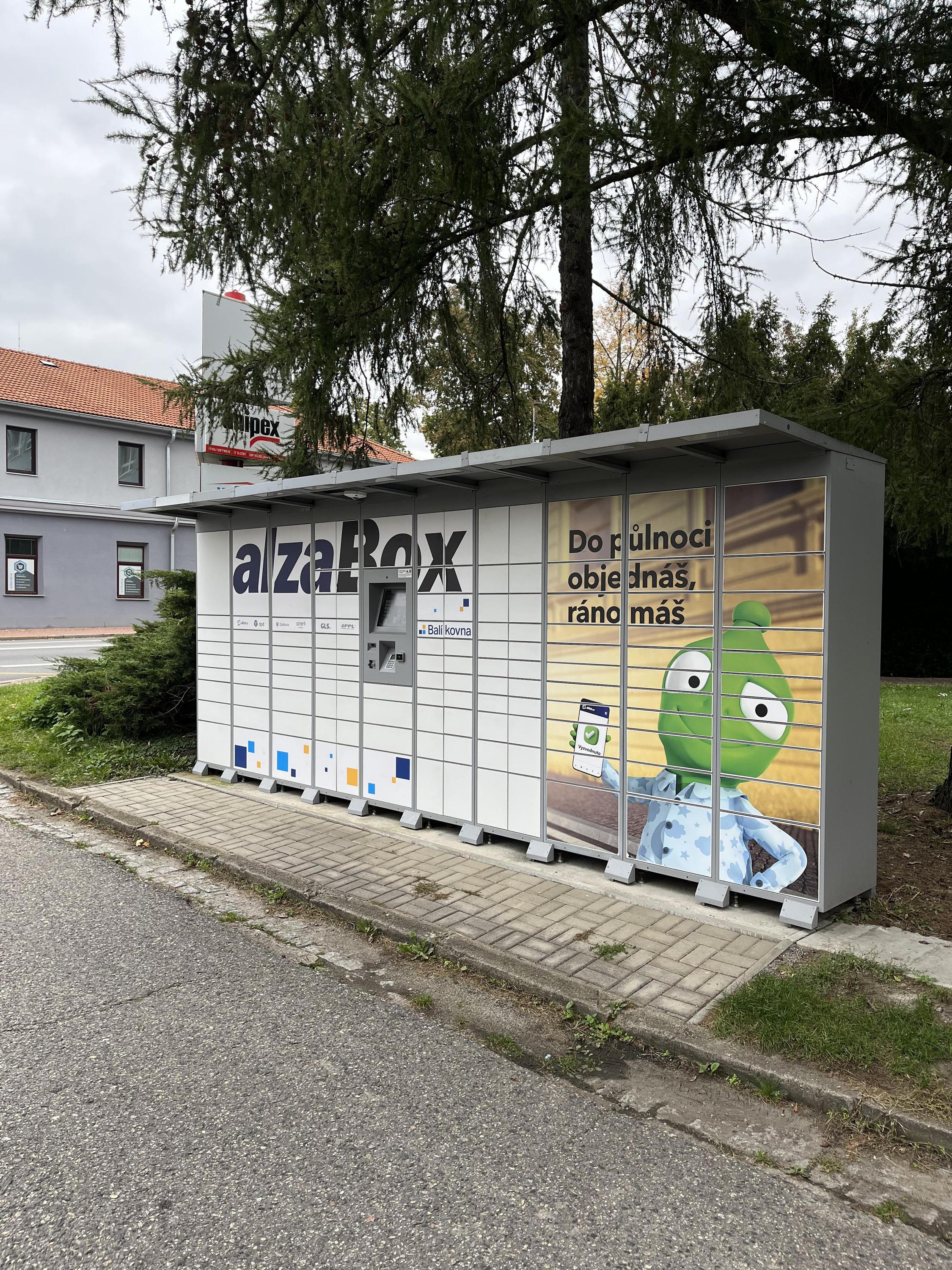 AlzaBox foto 2