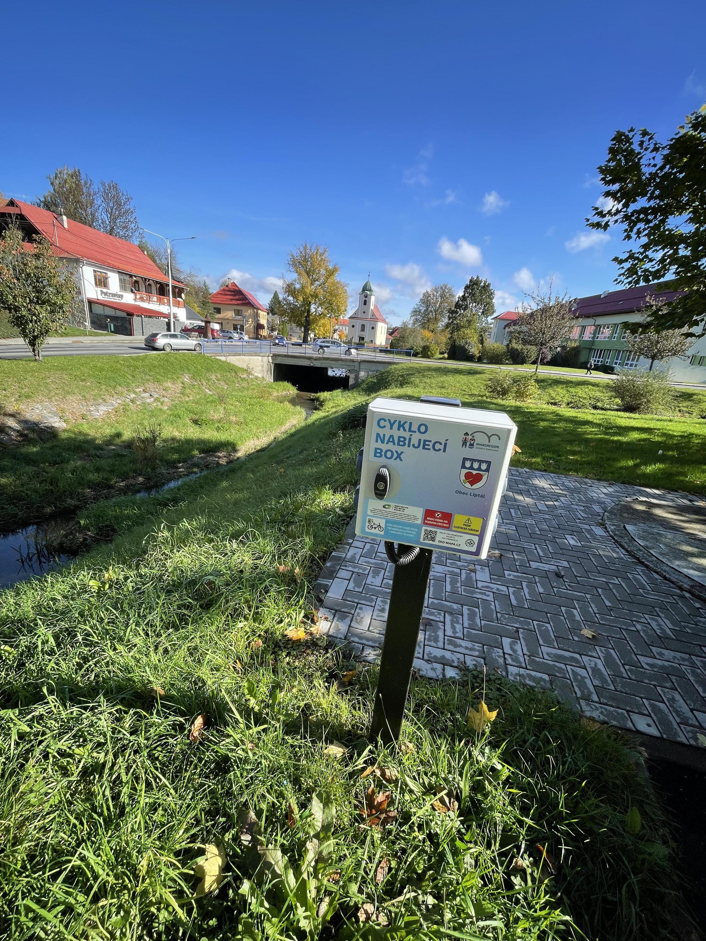 Nabíjecí stanice pro elektrokola Liptál foto 4