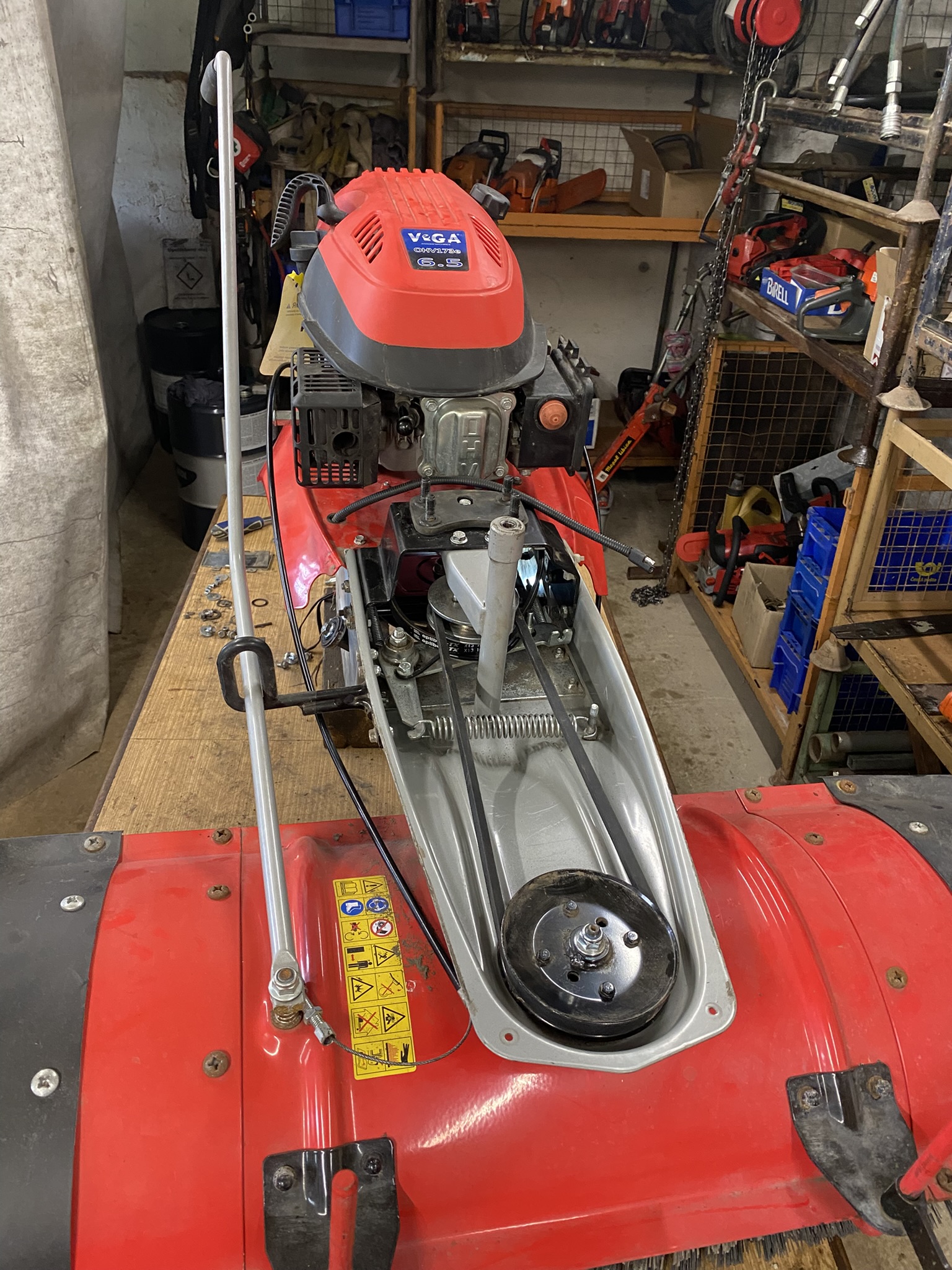 Předsezonní prohlídky zimní techniky